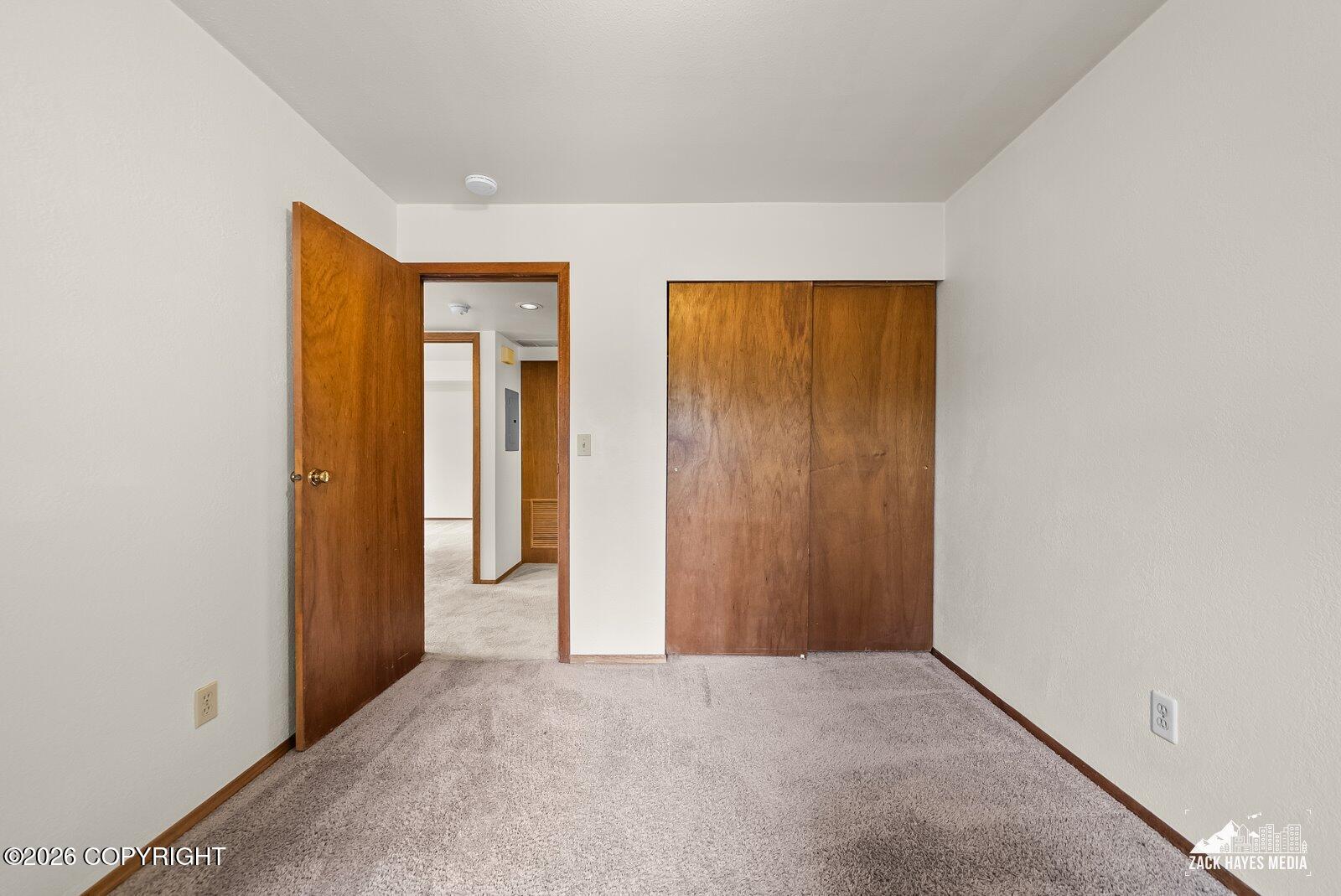 7242 Foxridge Circle #c Property Photo 25