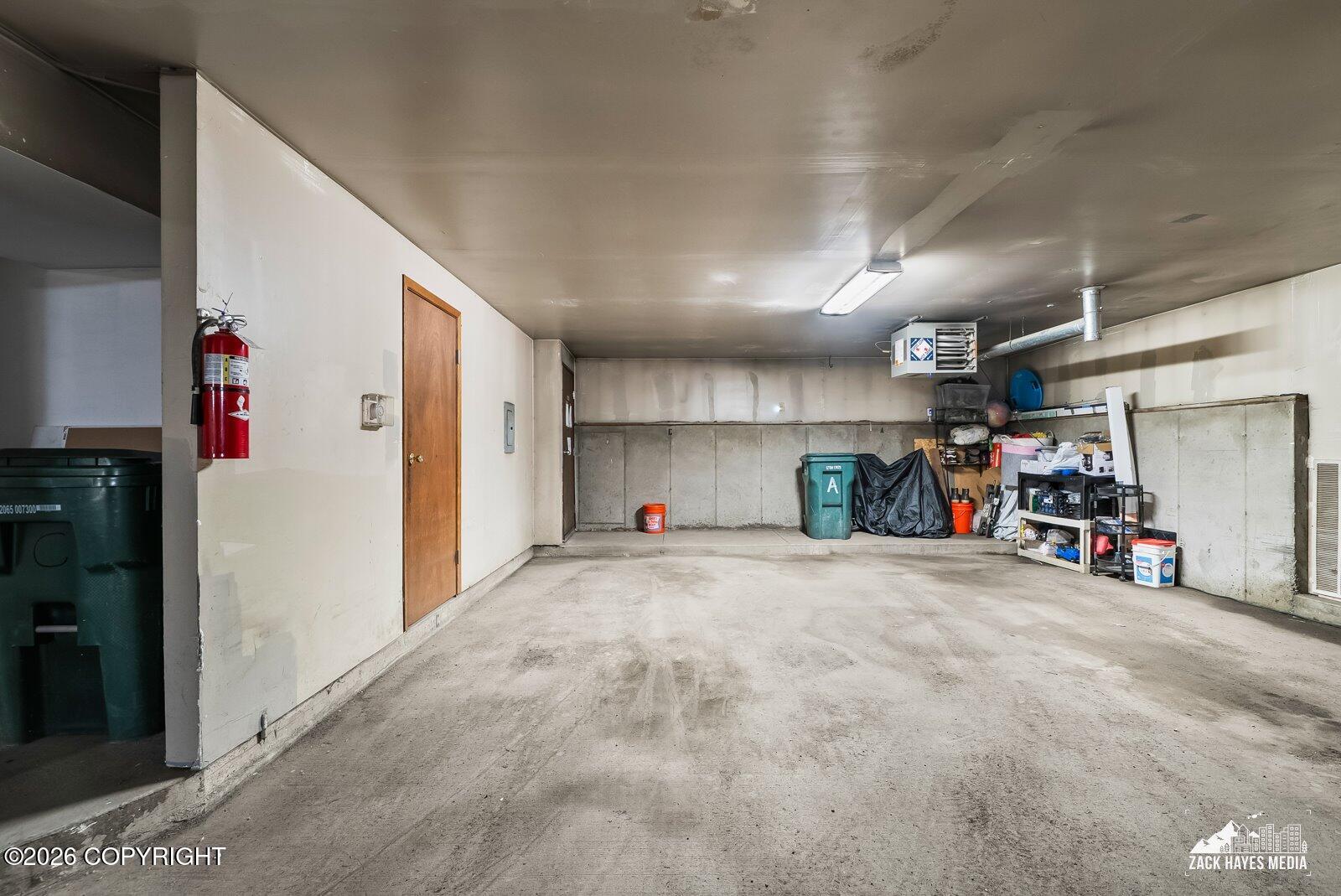 7242 Foxridge Circle #c Property Photo 28