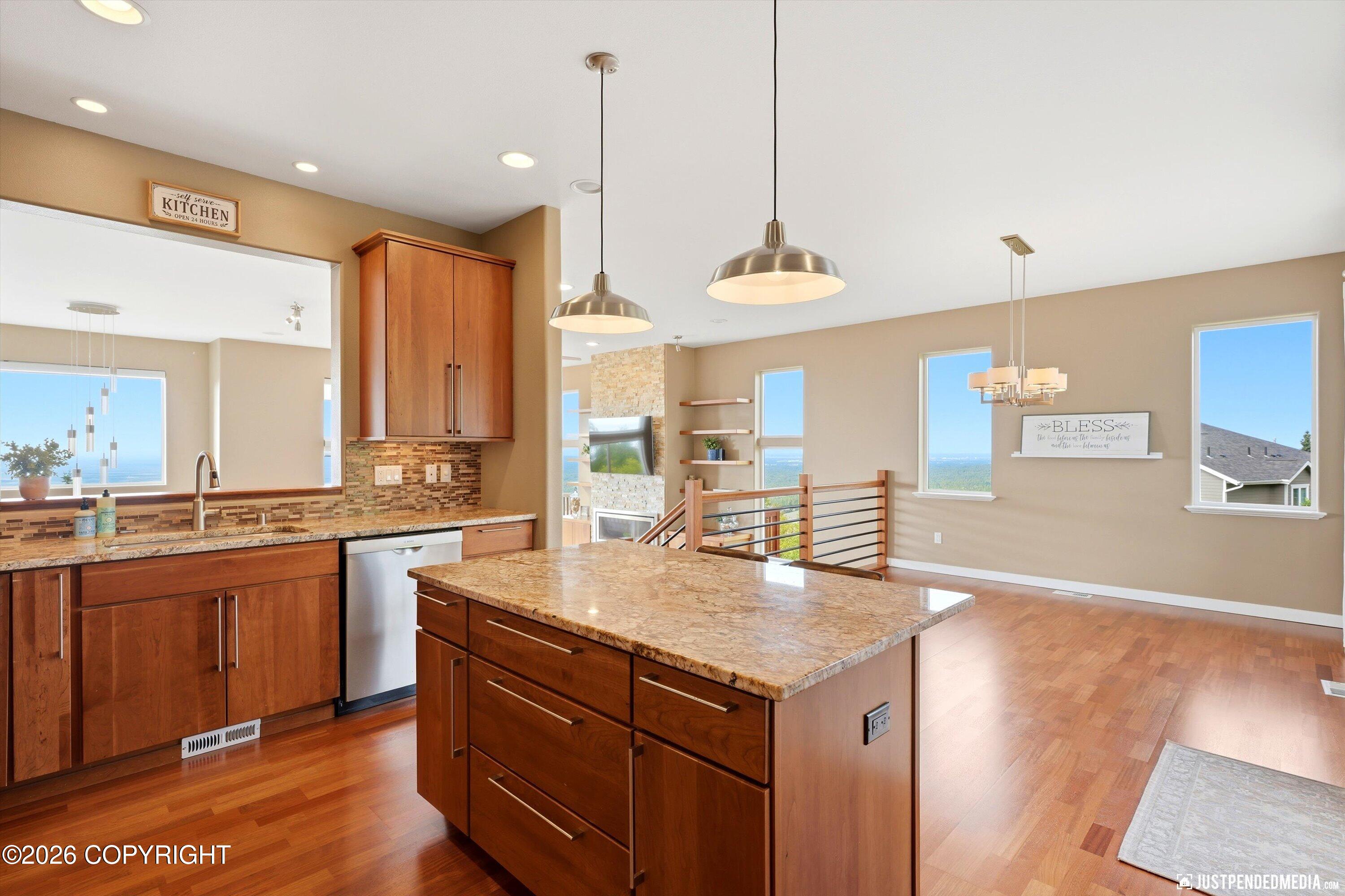 17041 Briarcliff Pointe Circle Property Photo 31