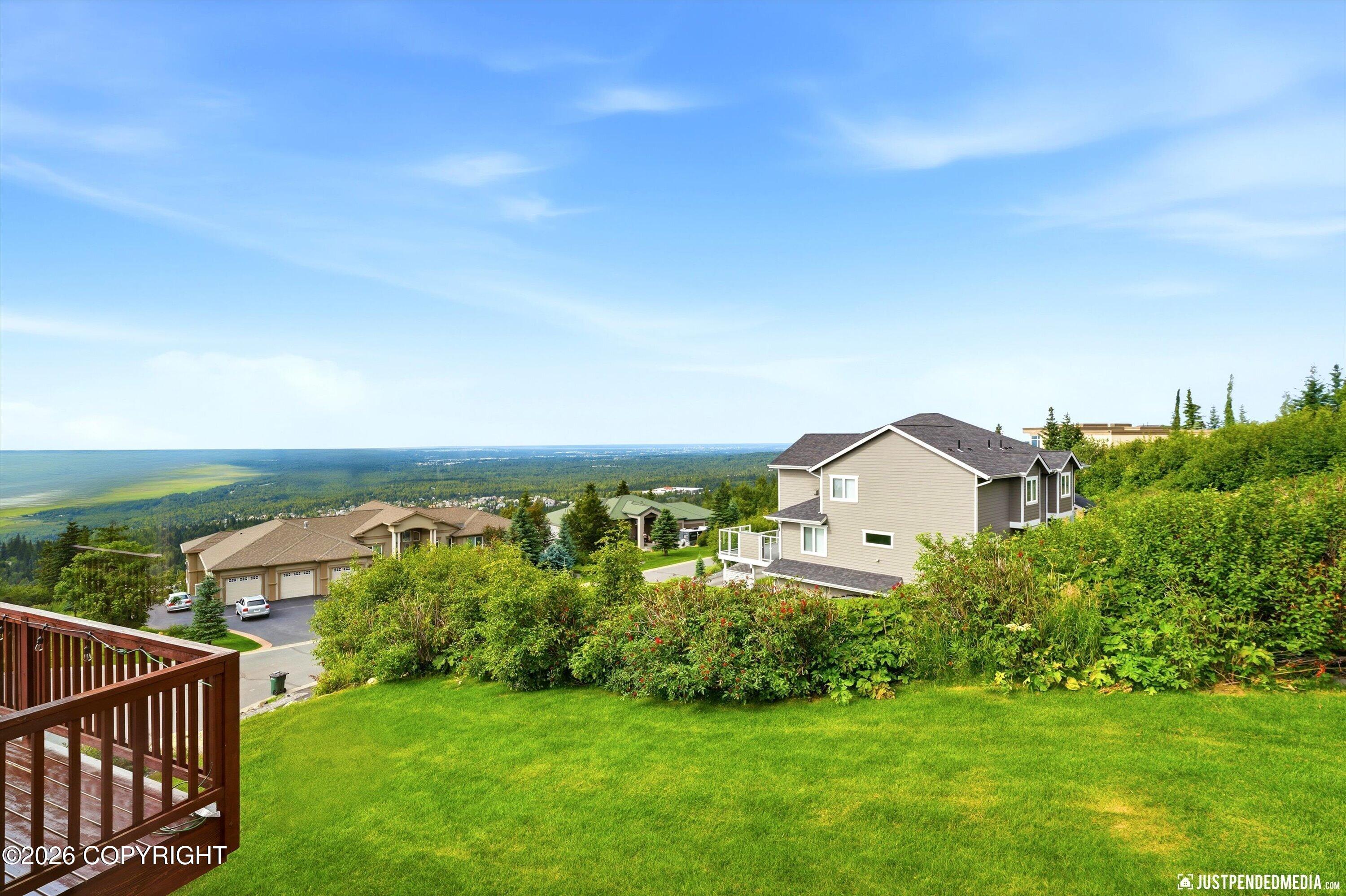 17041 Briarcliff Pointe Circle Property Photo 39