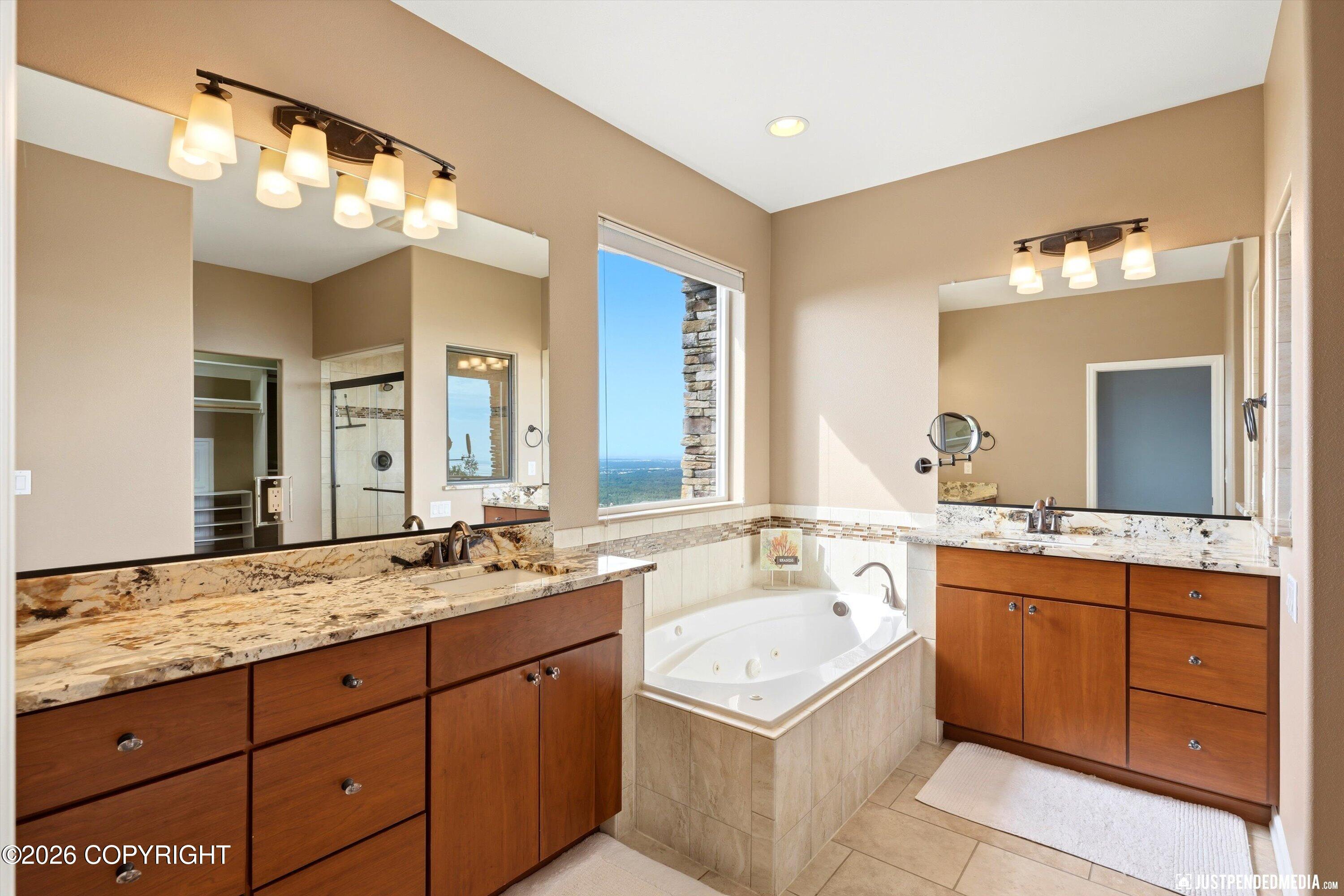 17041 Briarcliff Pointe Circle Property Photo 49