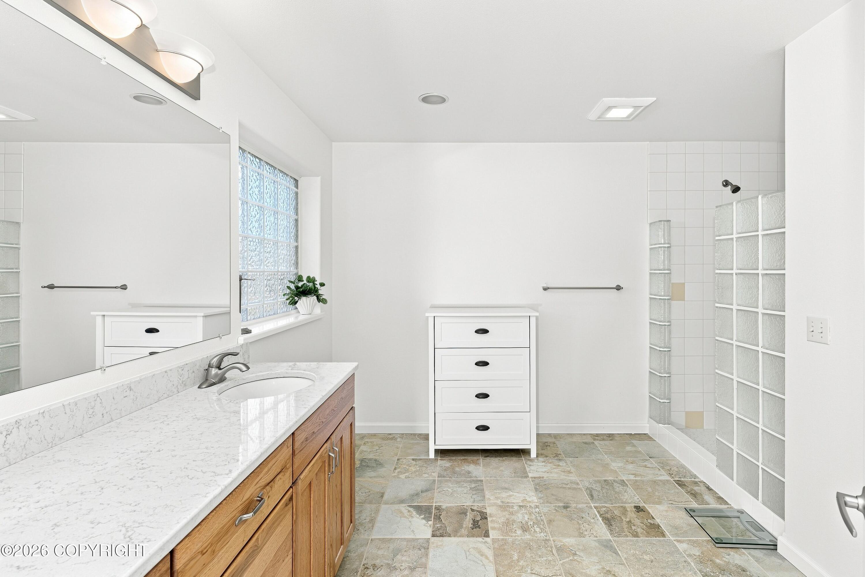 36015 Reef Drive Property Photo 16
