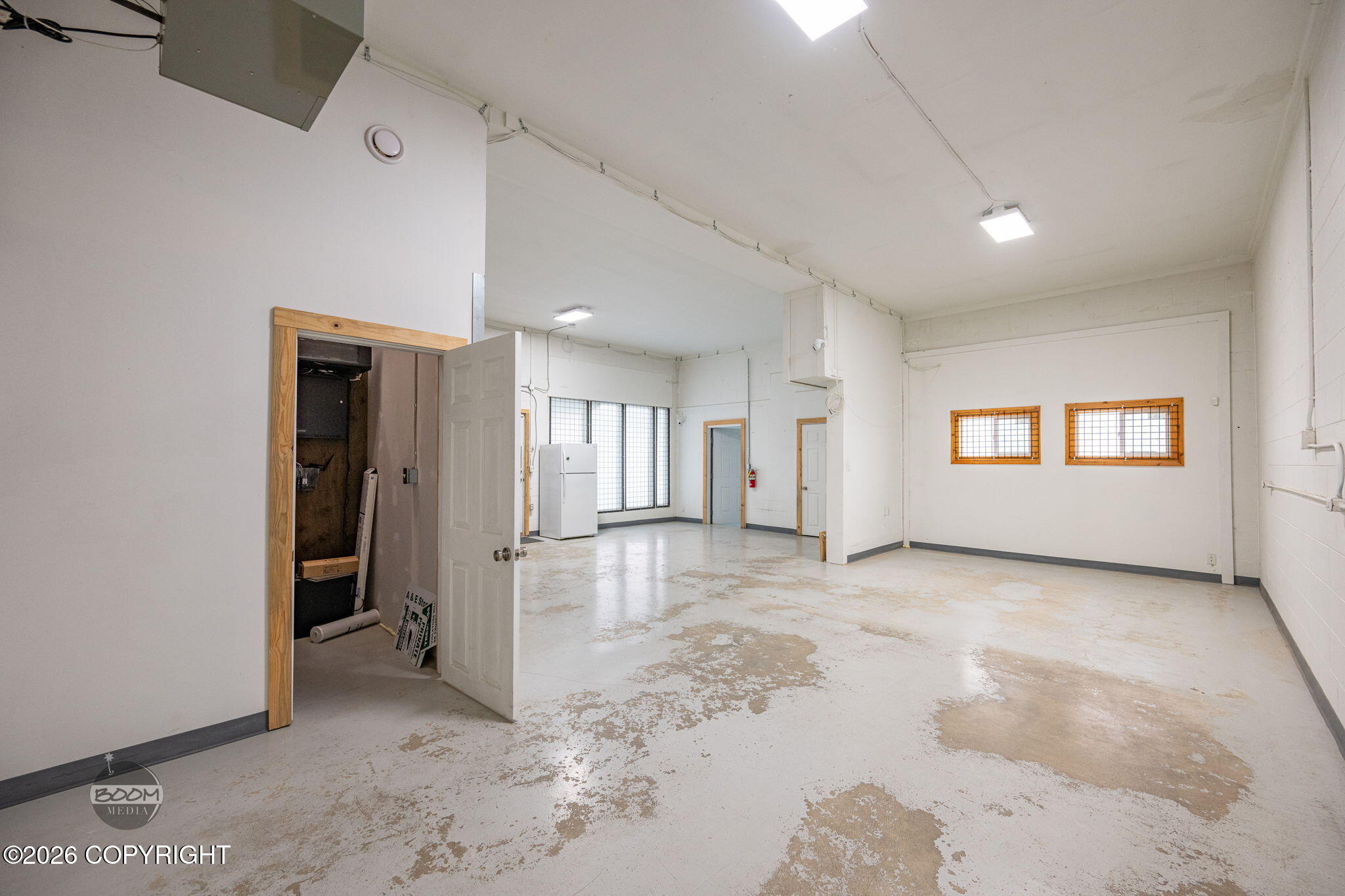 5320 W Parks Highway Property Photo 17