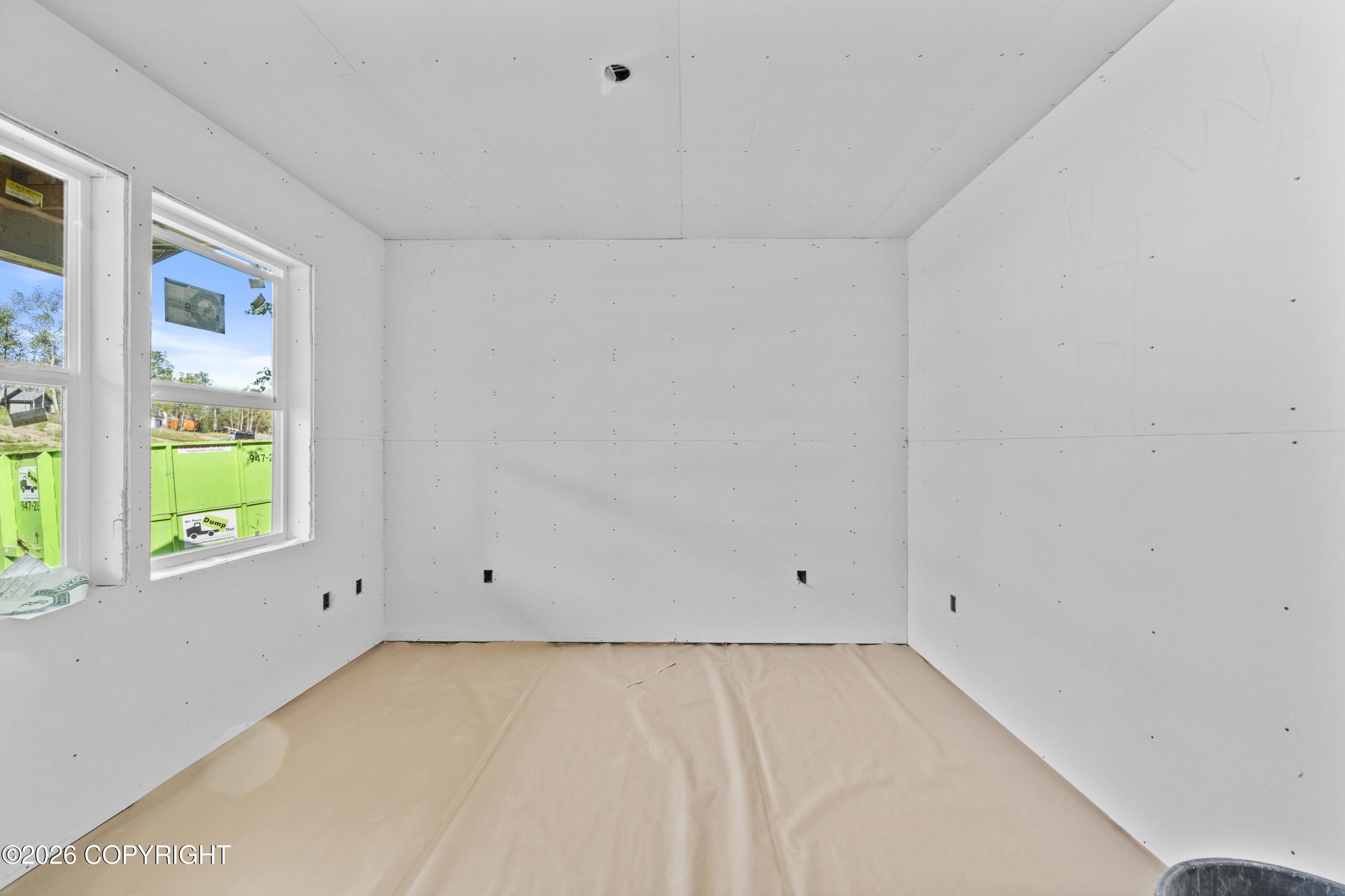 2417 W Woodside Circle Property Photo 6