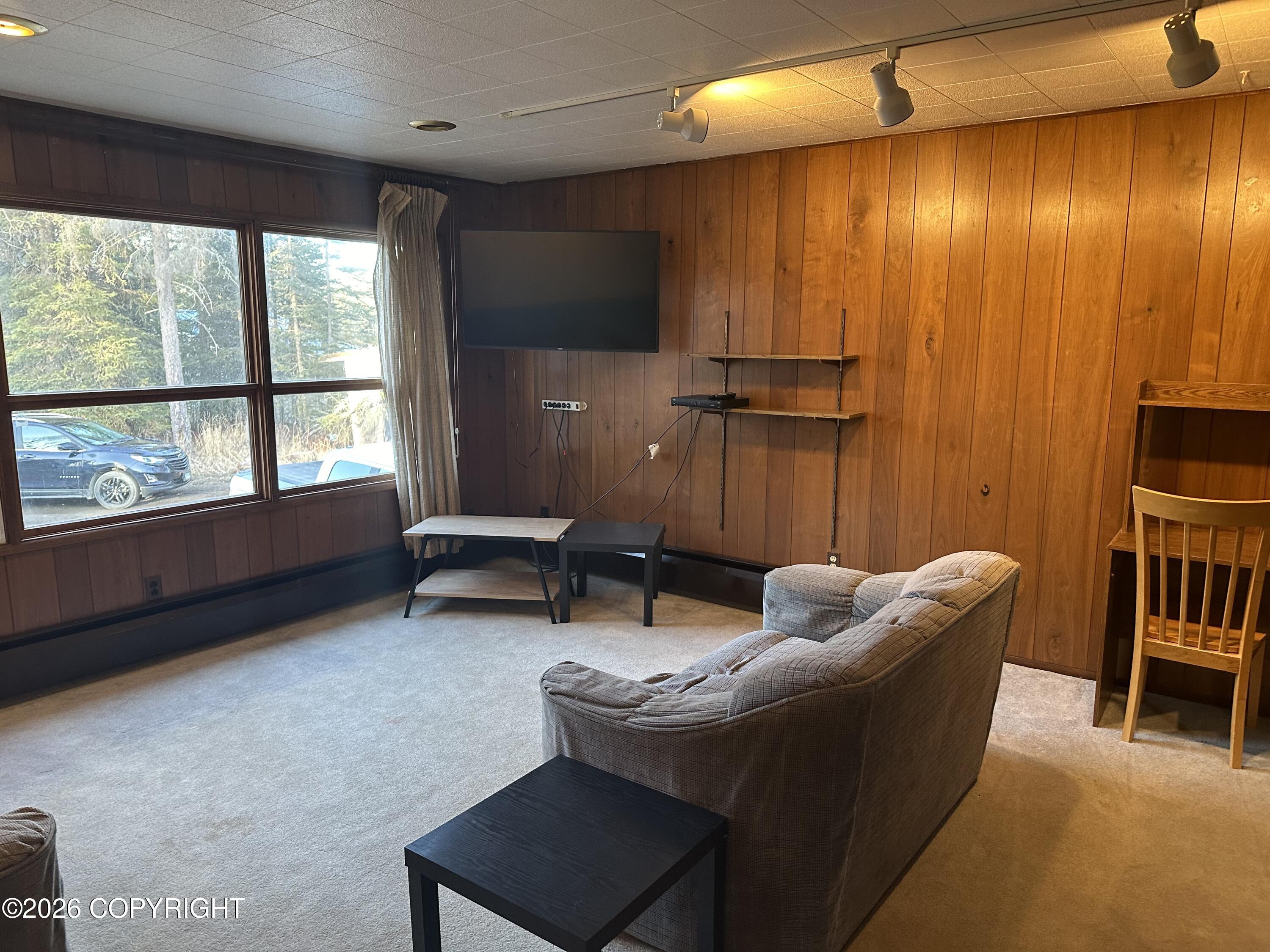 49573 Miller Loop Road Property Photo 3