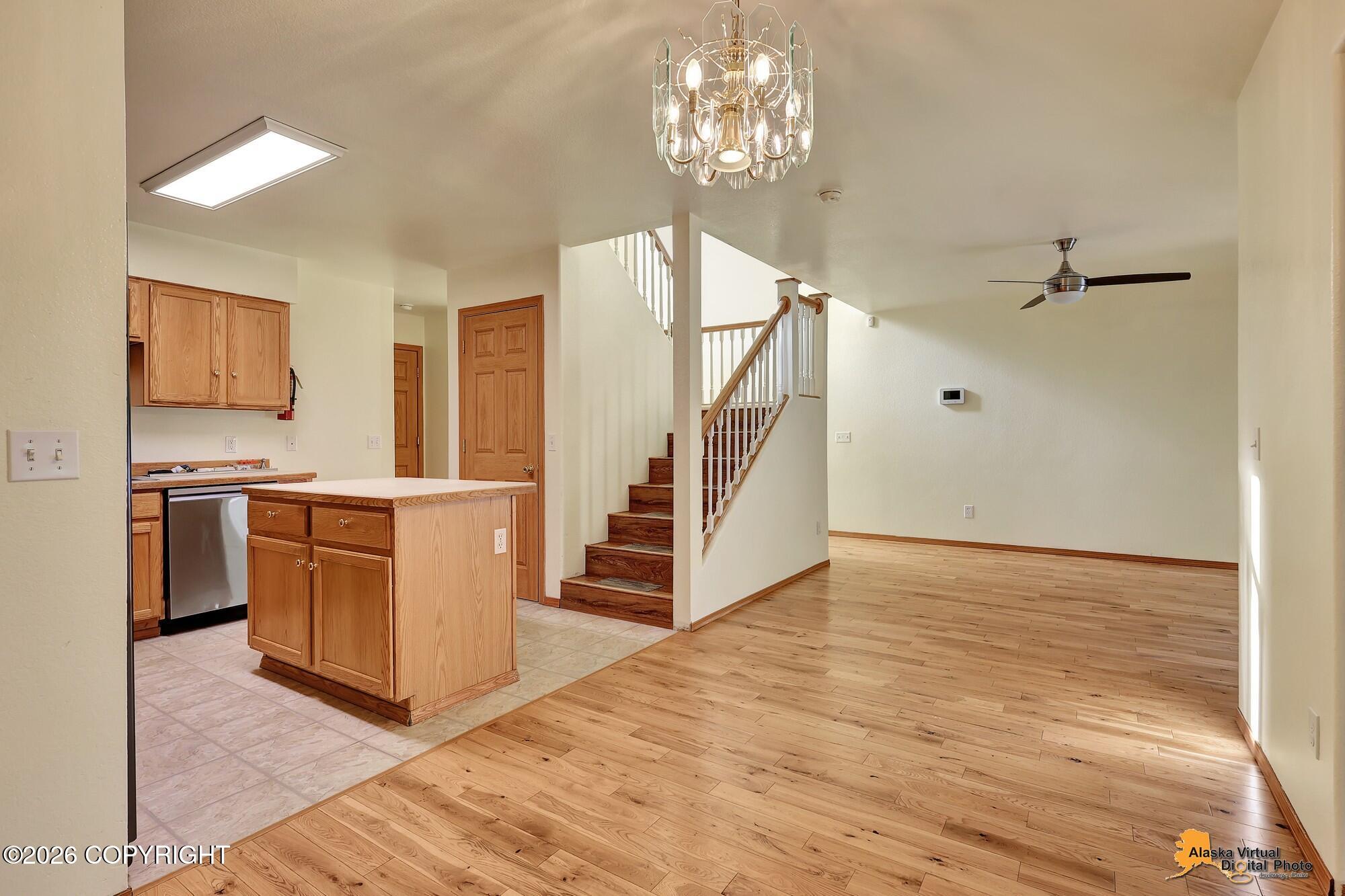 8393 Duben Avenue #4 Property Photo 9