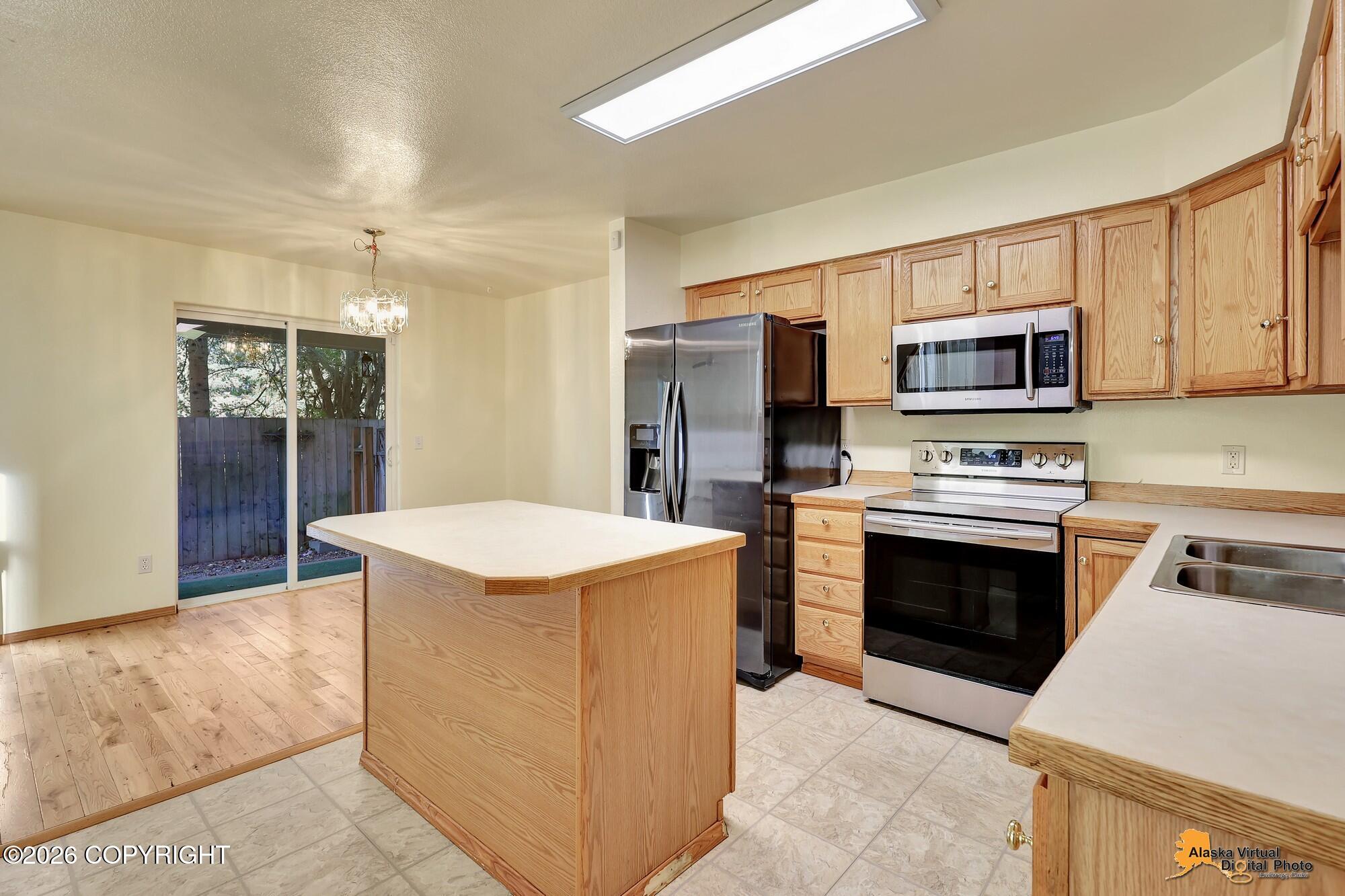 8393 Duben Avenue #4 Property Photo 13
