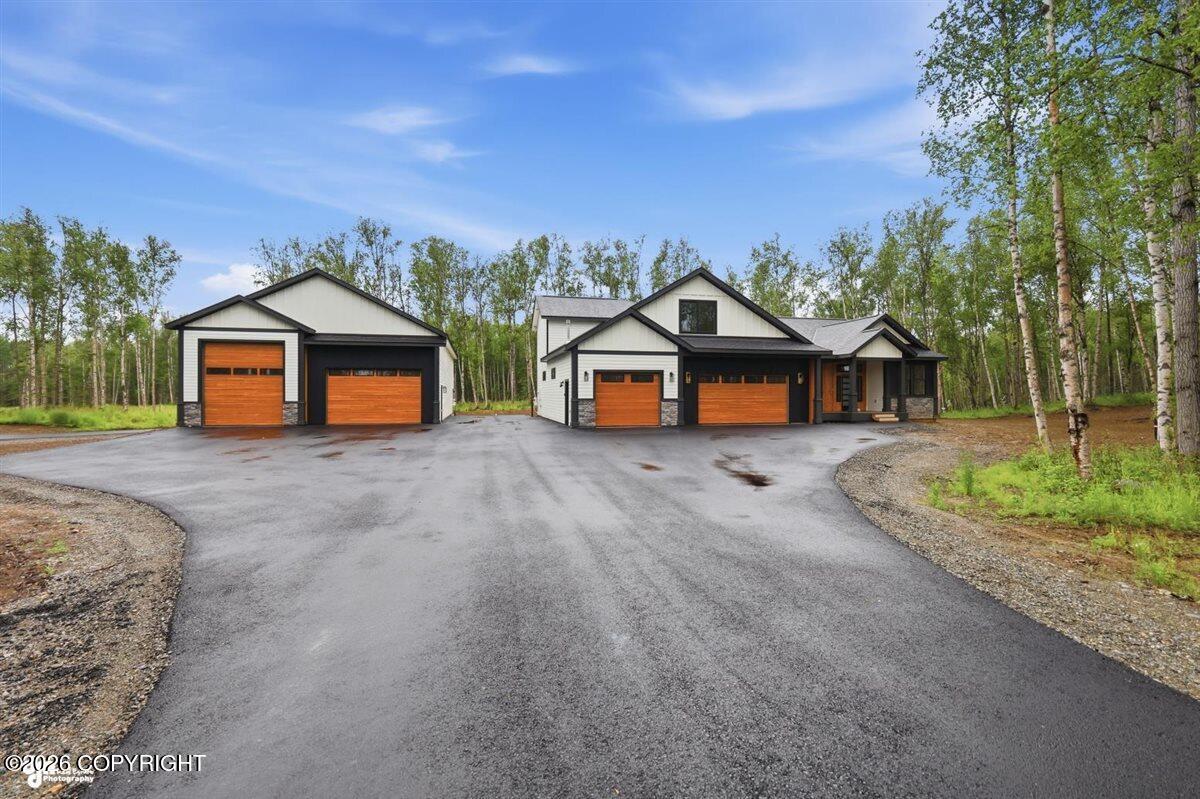 6918 N Jeremiel Circle Property Photo 1