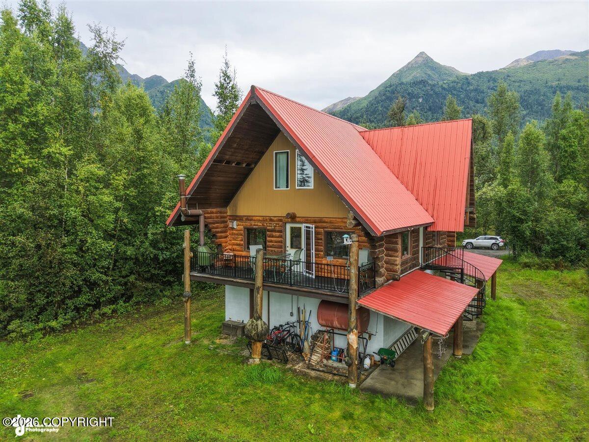 8992 S River Drive Property Photo 2