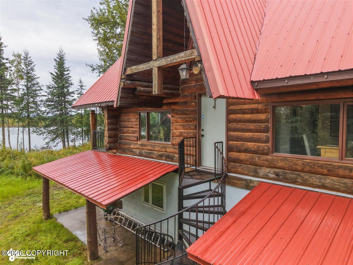 8992 S River Drive Property Photo 8