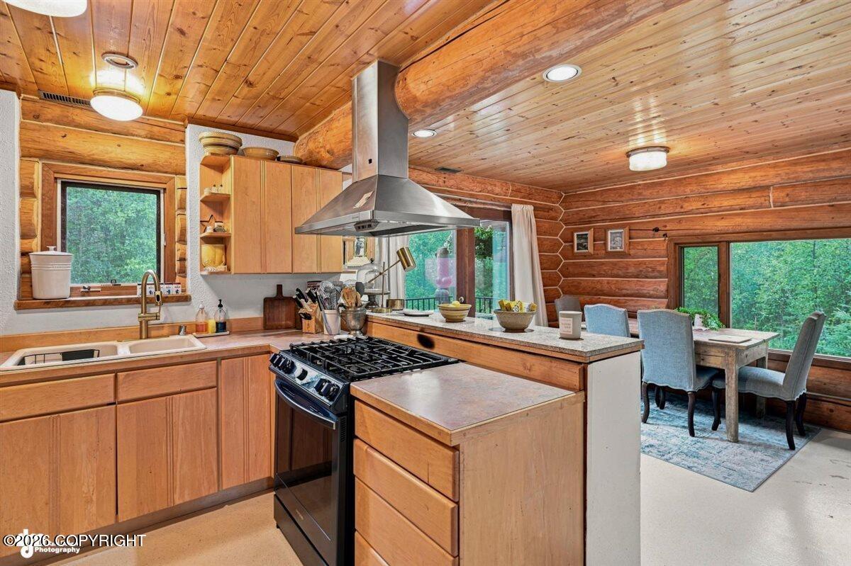 8992 S River Drive Property Photo 27