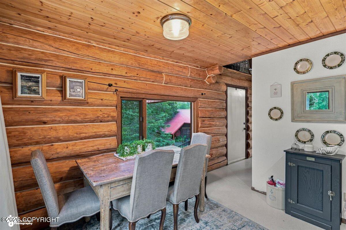8992 S River Drive Property Photo 33