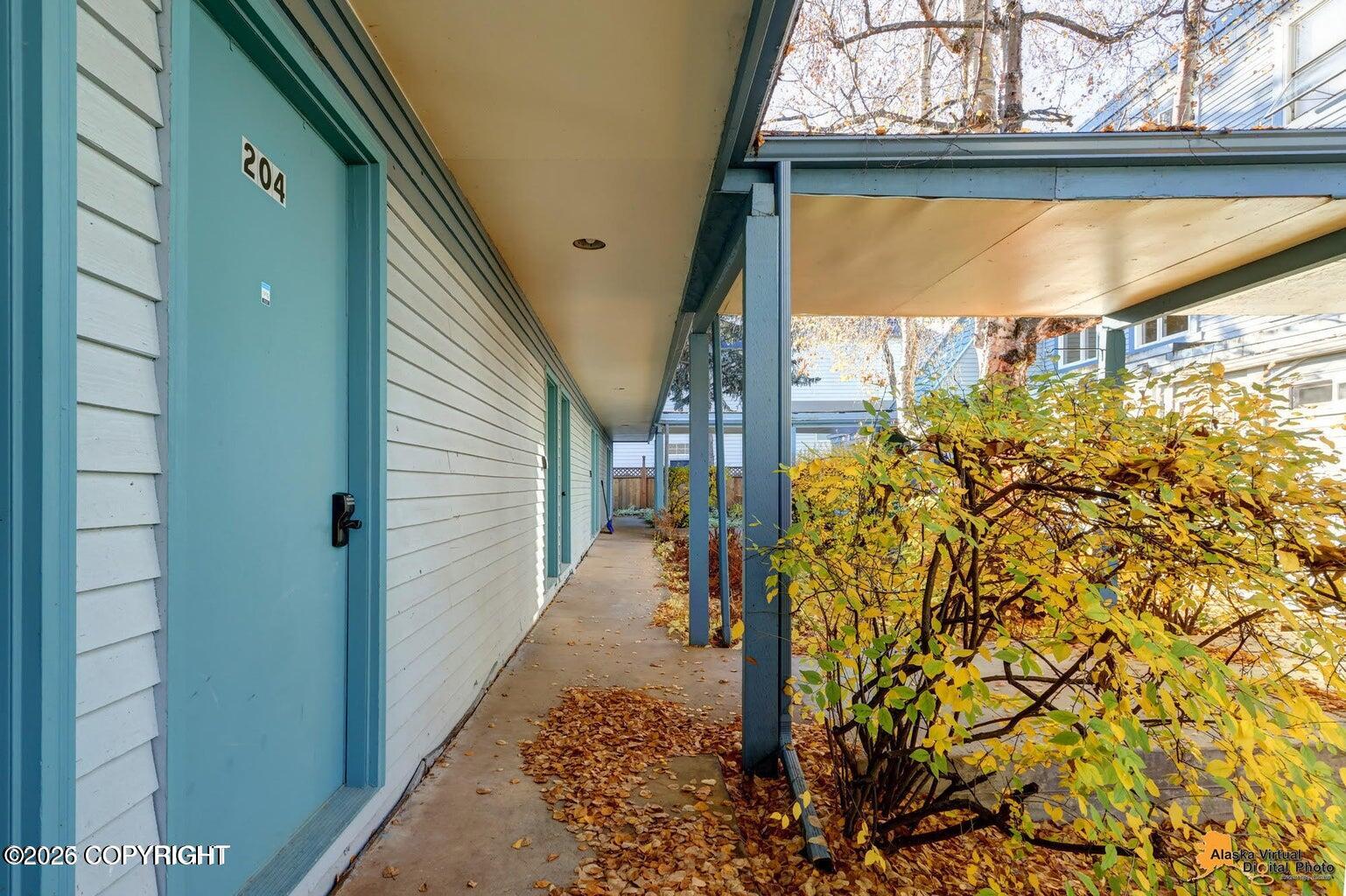 629 O Street #204 Property Photo 6
