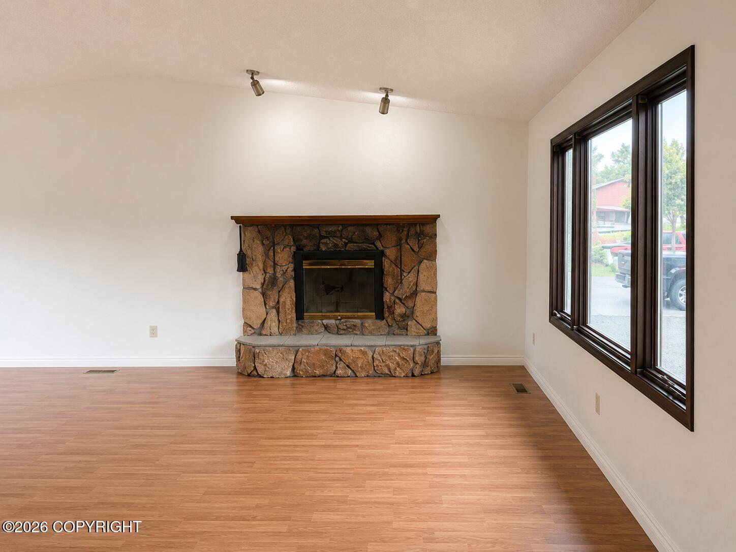 1841 Early View Drive Property Photo 2