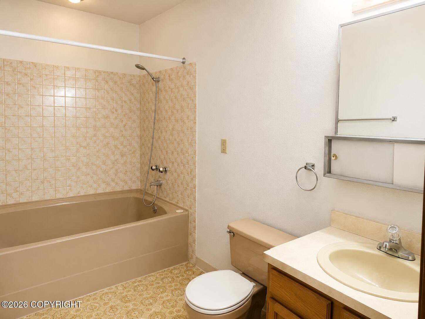 1841 Early View Drive Property Photo 9