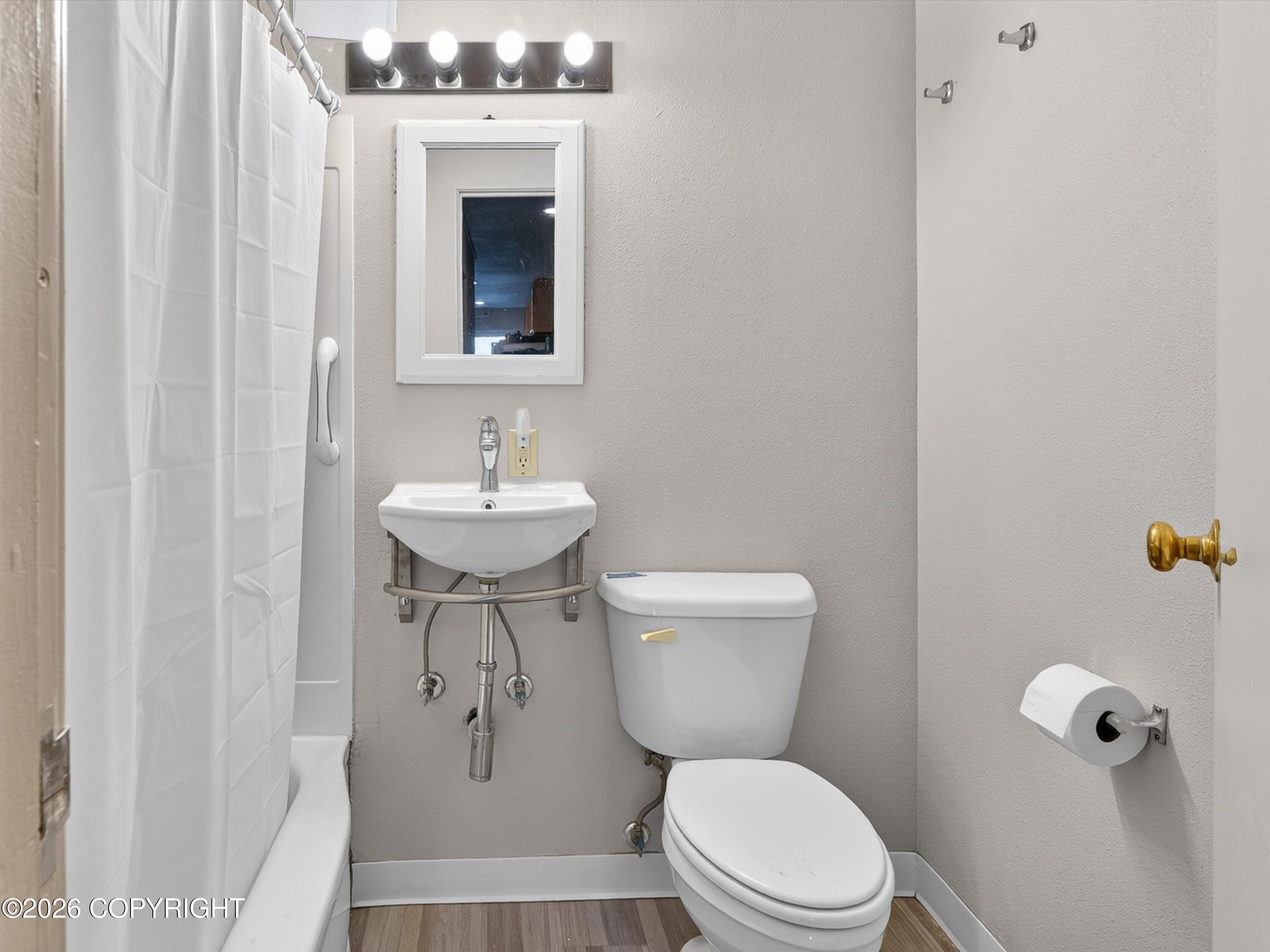 119 Austin Street 1210 Property Photo 17