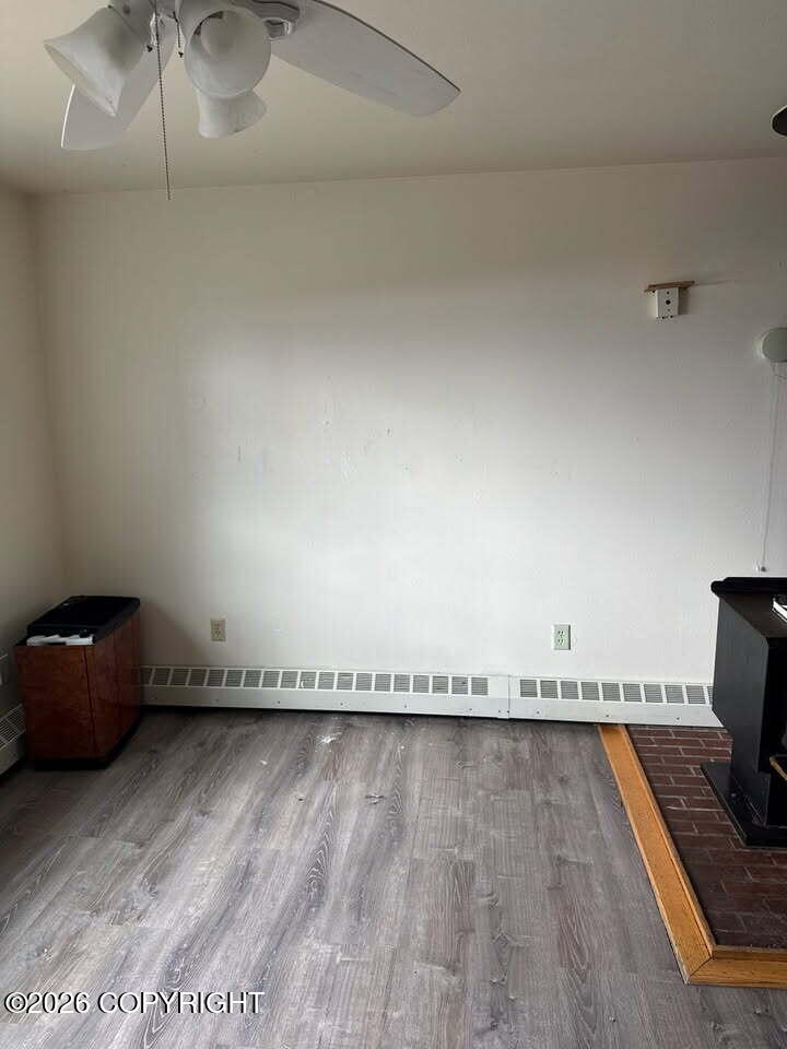 L12 B3 3rd Avenue Property Photo 8