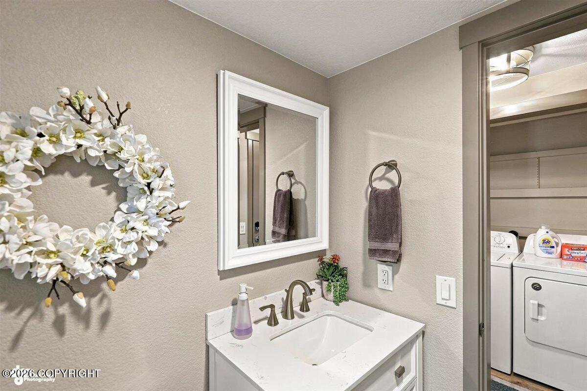 8230 Seacliff Street Property Photo 33