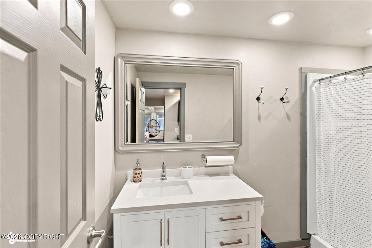 8230 Seacliff Street Property Photo 62
