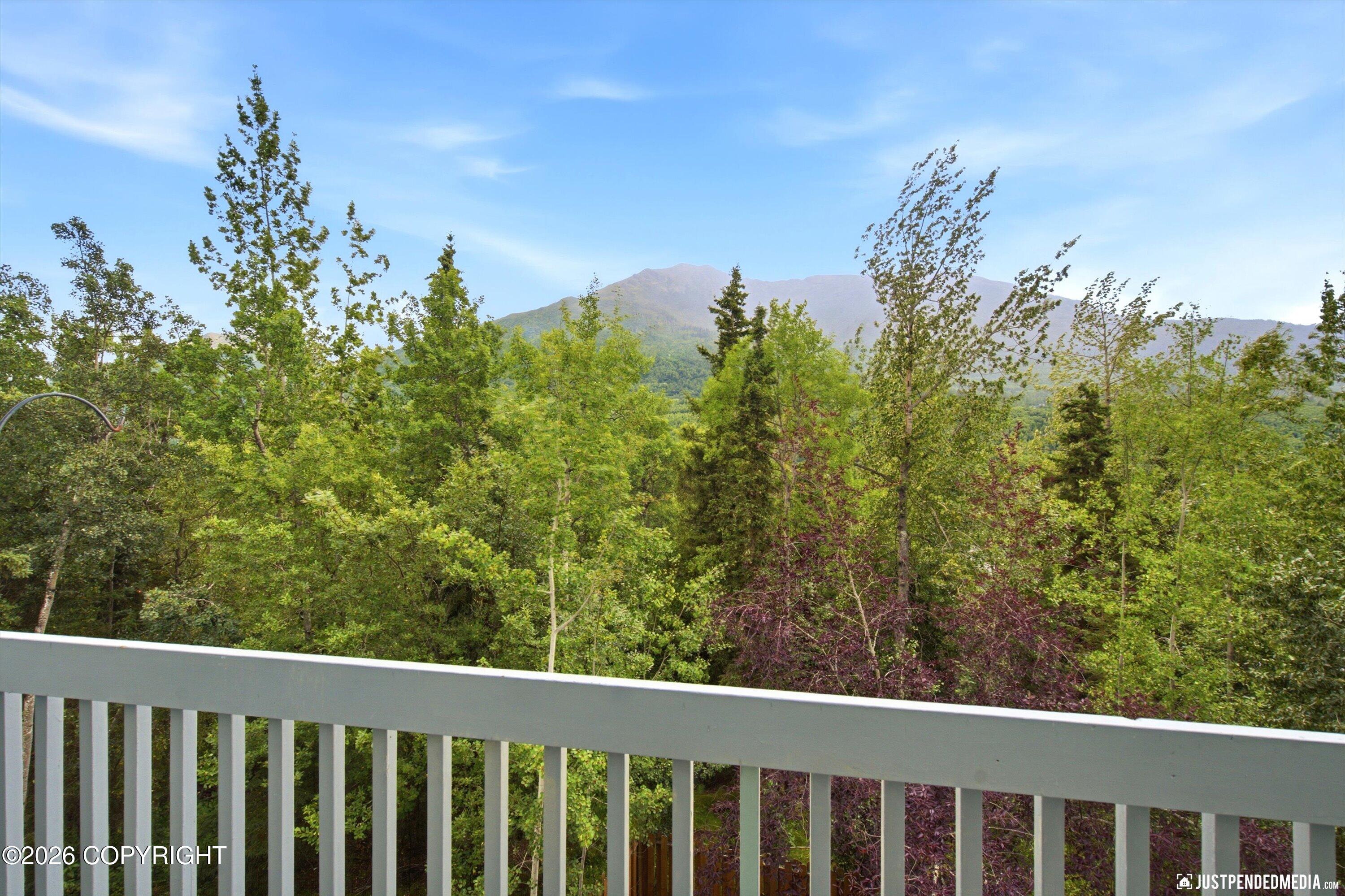 19652 Highland Ridge Drive Property Photo 17