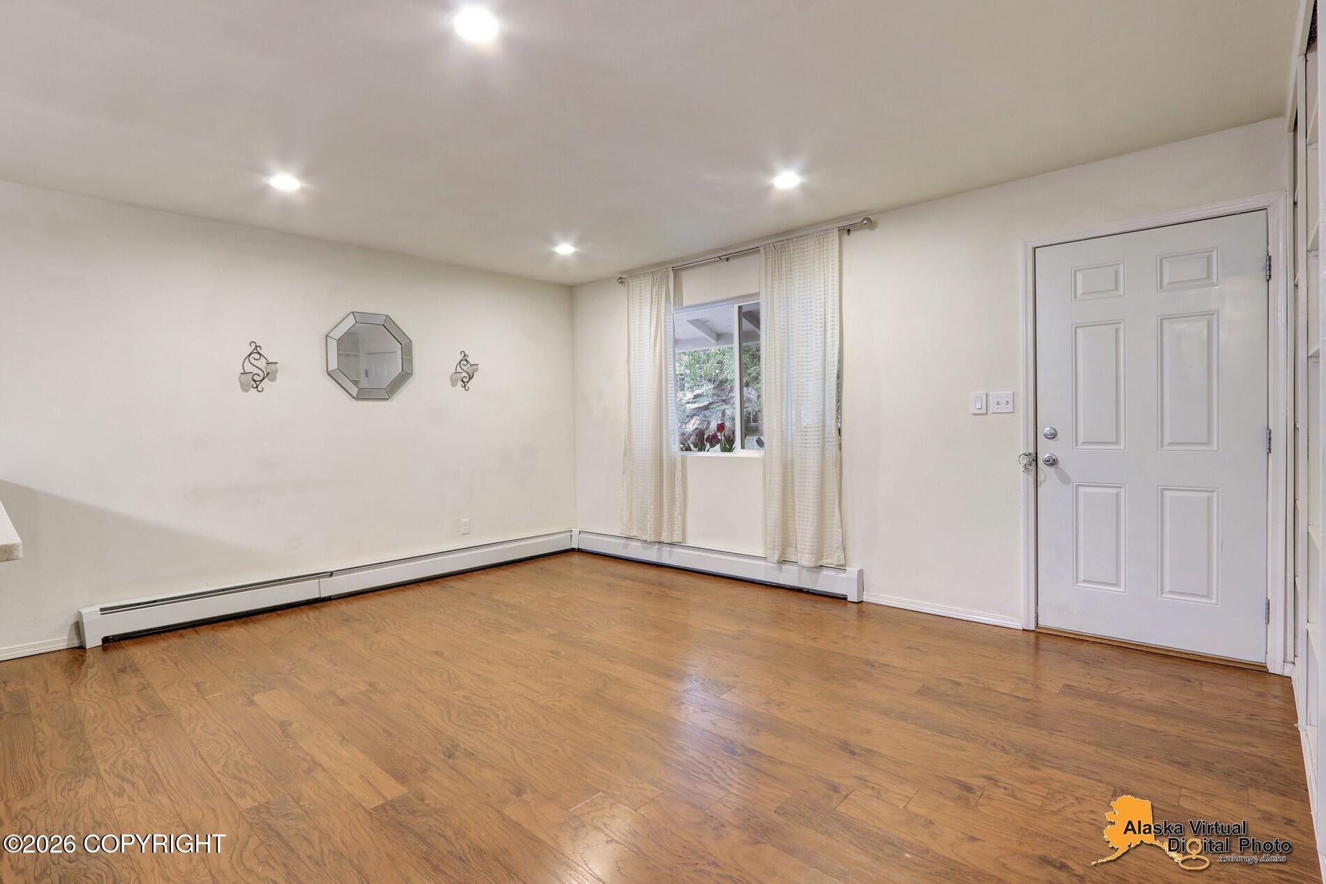 1571 Beaver Place Property Photo 5