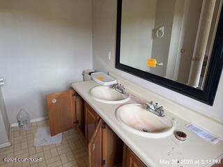 19413 First Street Property Photo 47
