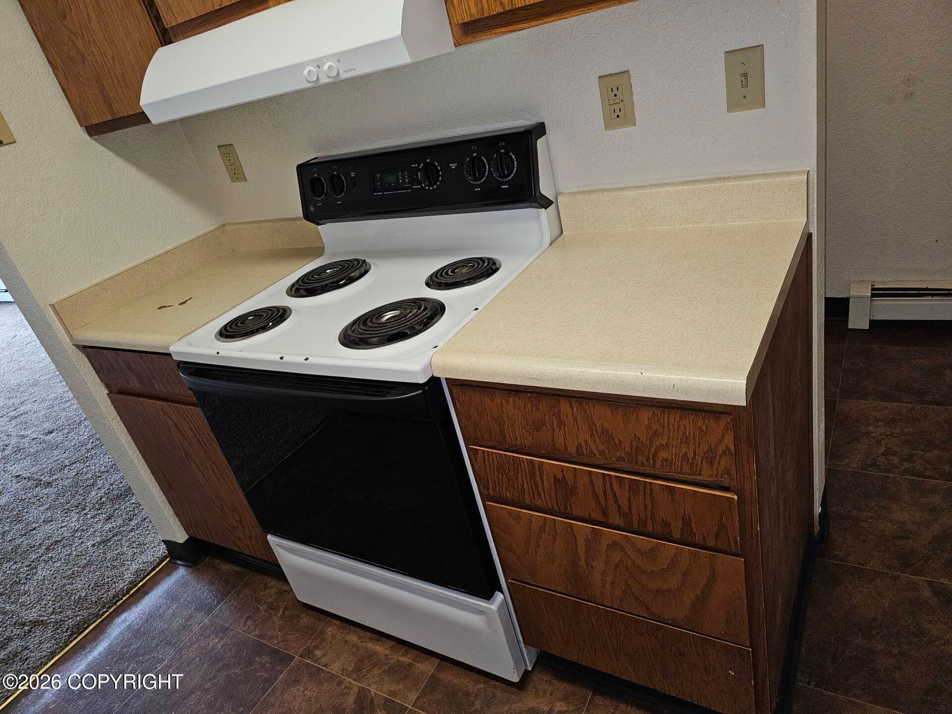 340 E Palmer-wasilla Highway #b8 Property Photo 5