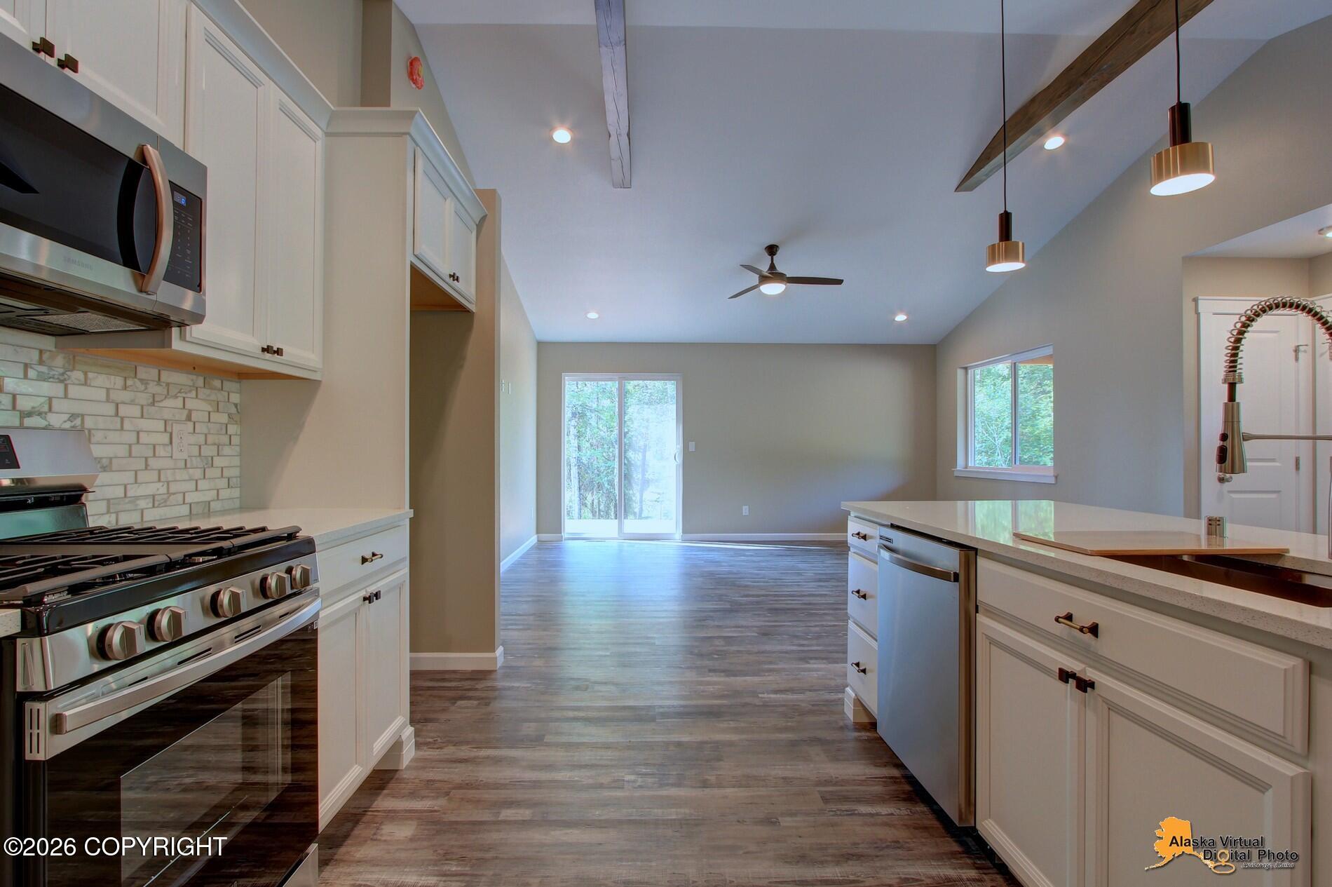 12464 W Corn Street Property Photo 7