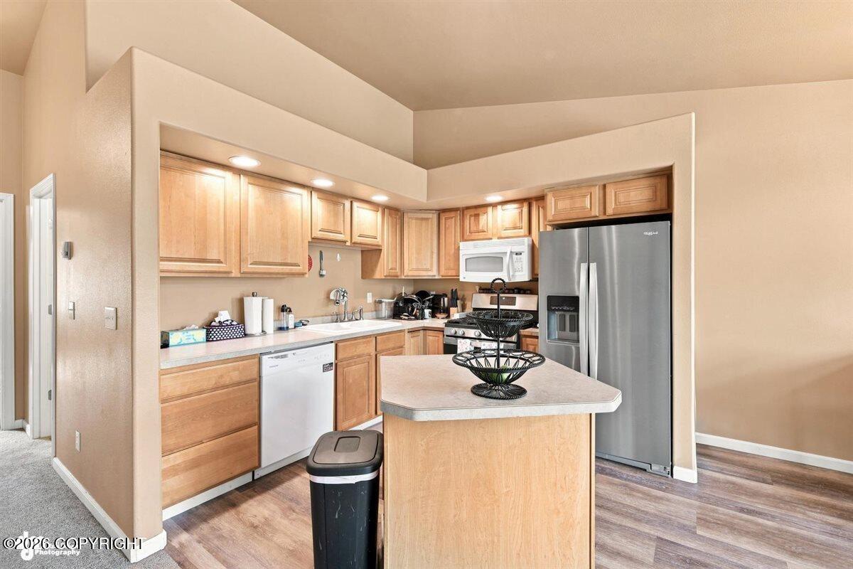 5610 E Beaver Avenue #h Property Photo 8