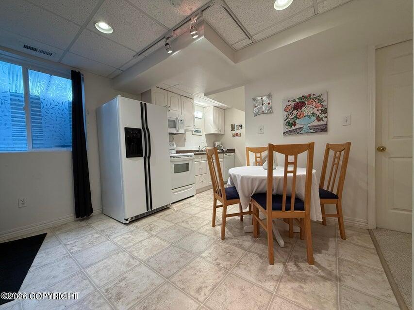 543 W 12th Avenue Property Photo 68