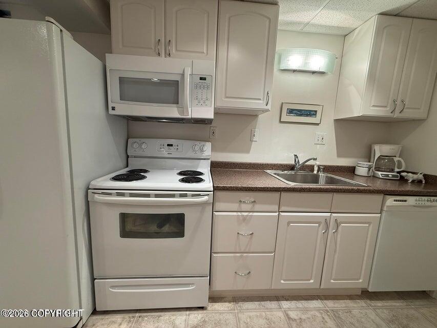 543 W 12th Avenue Property Photo 72