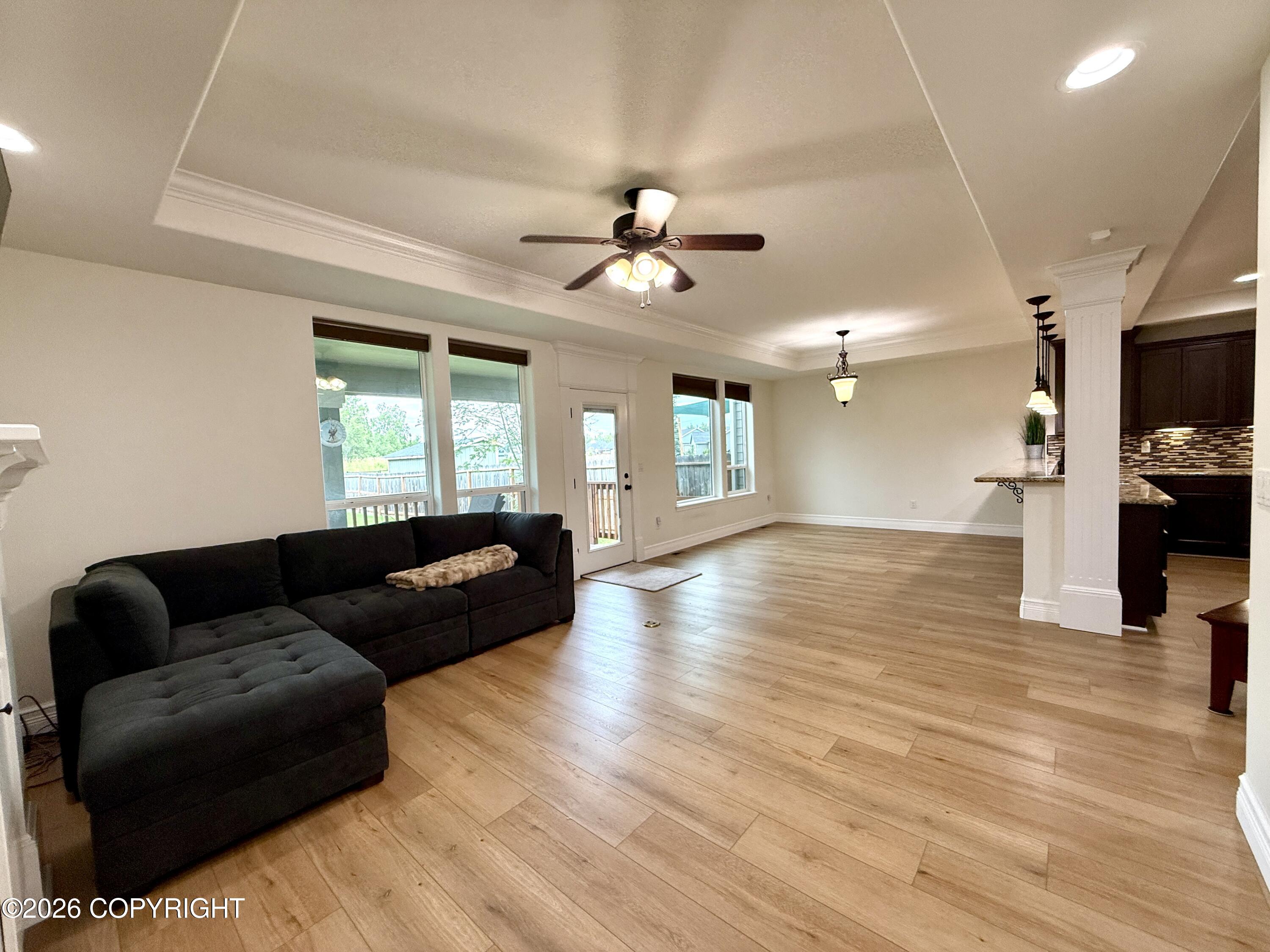 2928 E Odsather Circle #a Property Photo 6