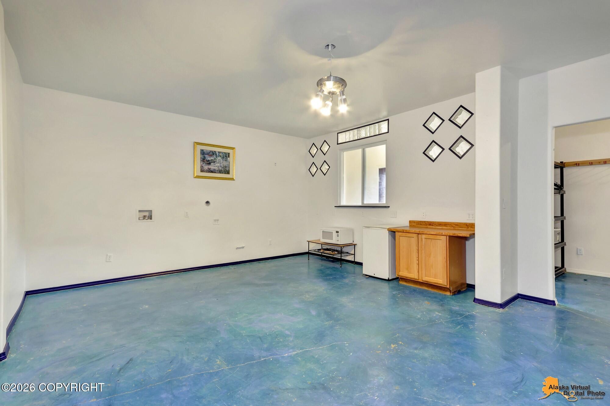 16528 Kings Way Drive Property Photo 48