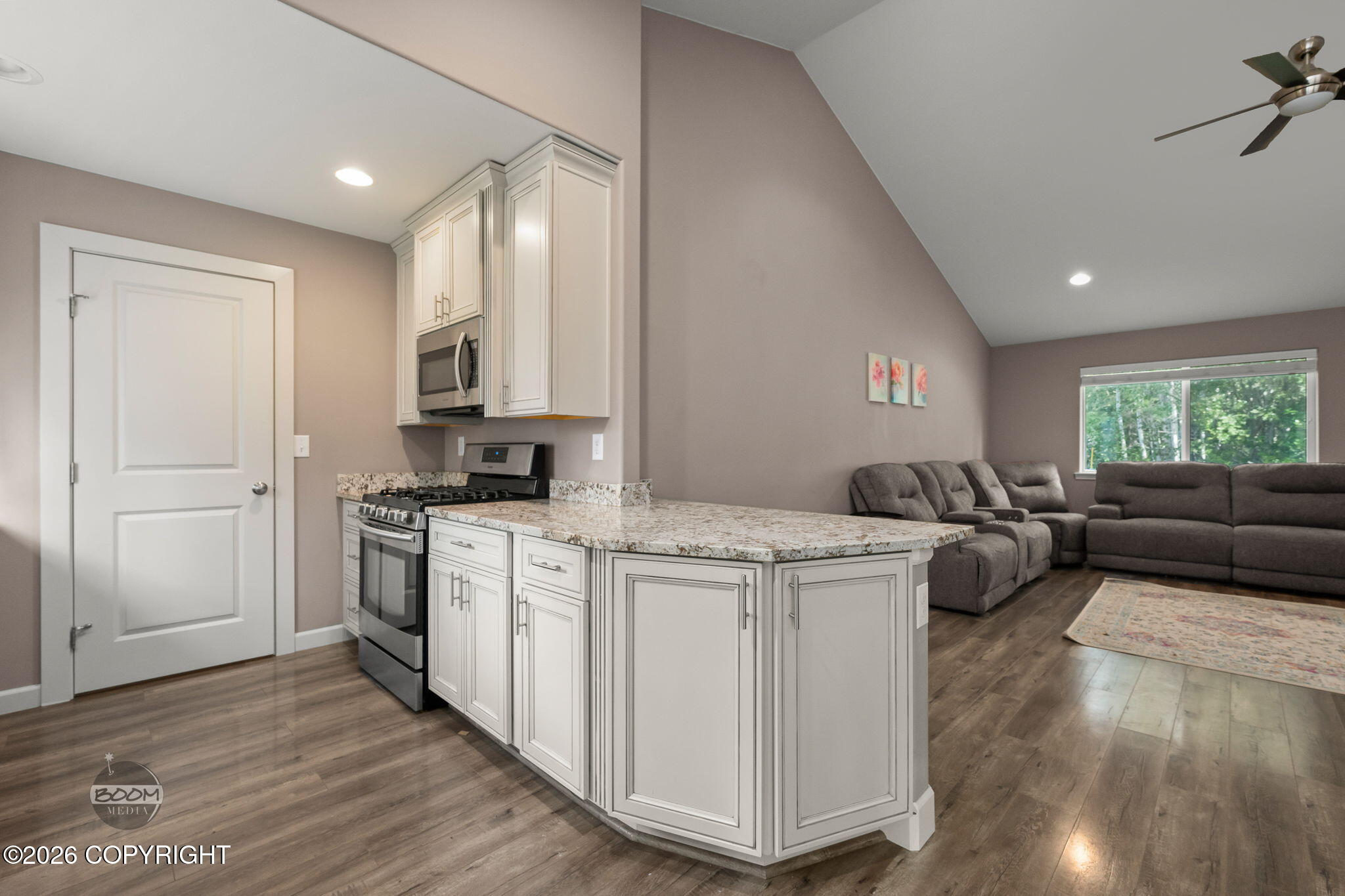 6886 W Rasmussen Place Property Photo 11