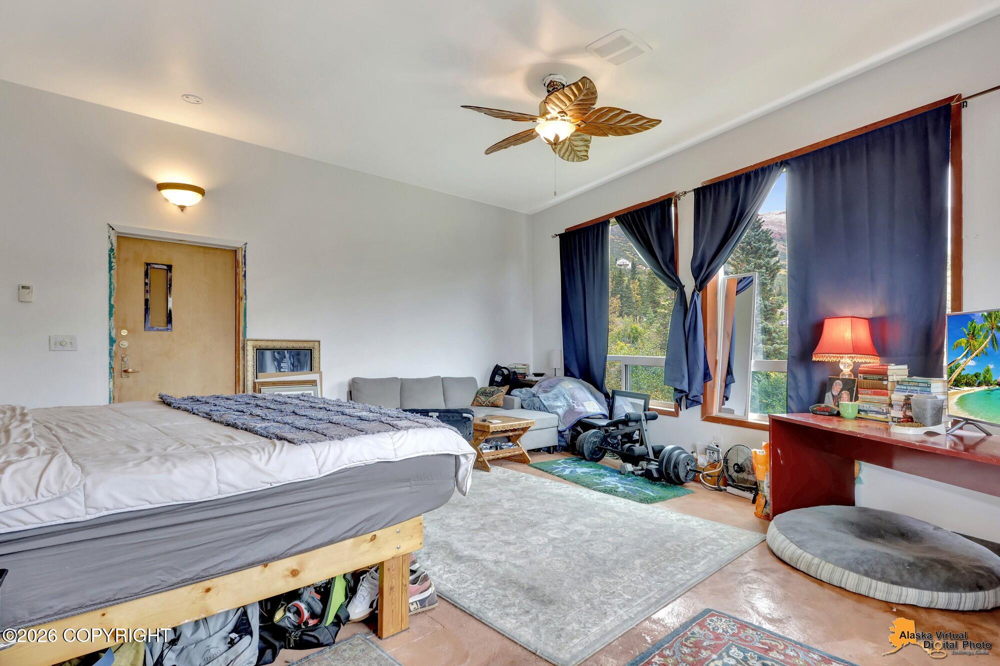 16528 Kings Way Drive Property Photo 28