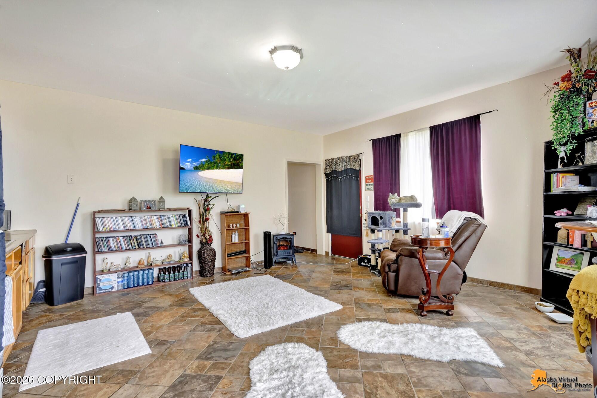 16528 Kings Way Drive Property Photo 48