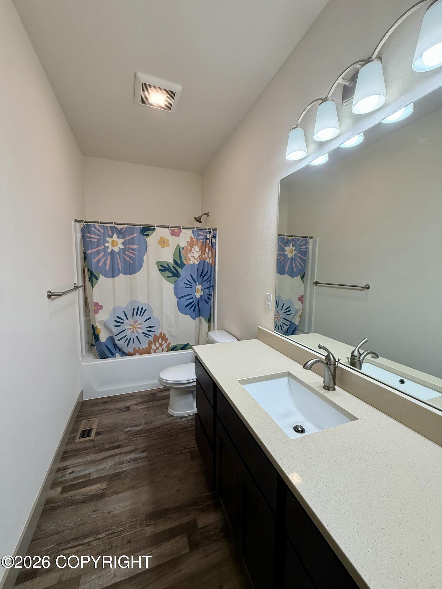 17049 E Lori Ann Circle Property Photo 7