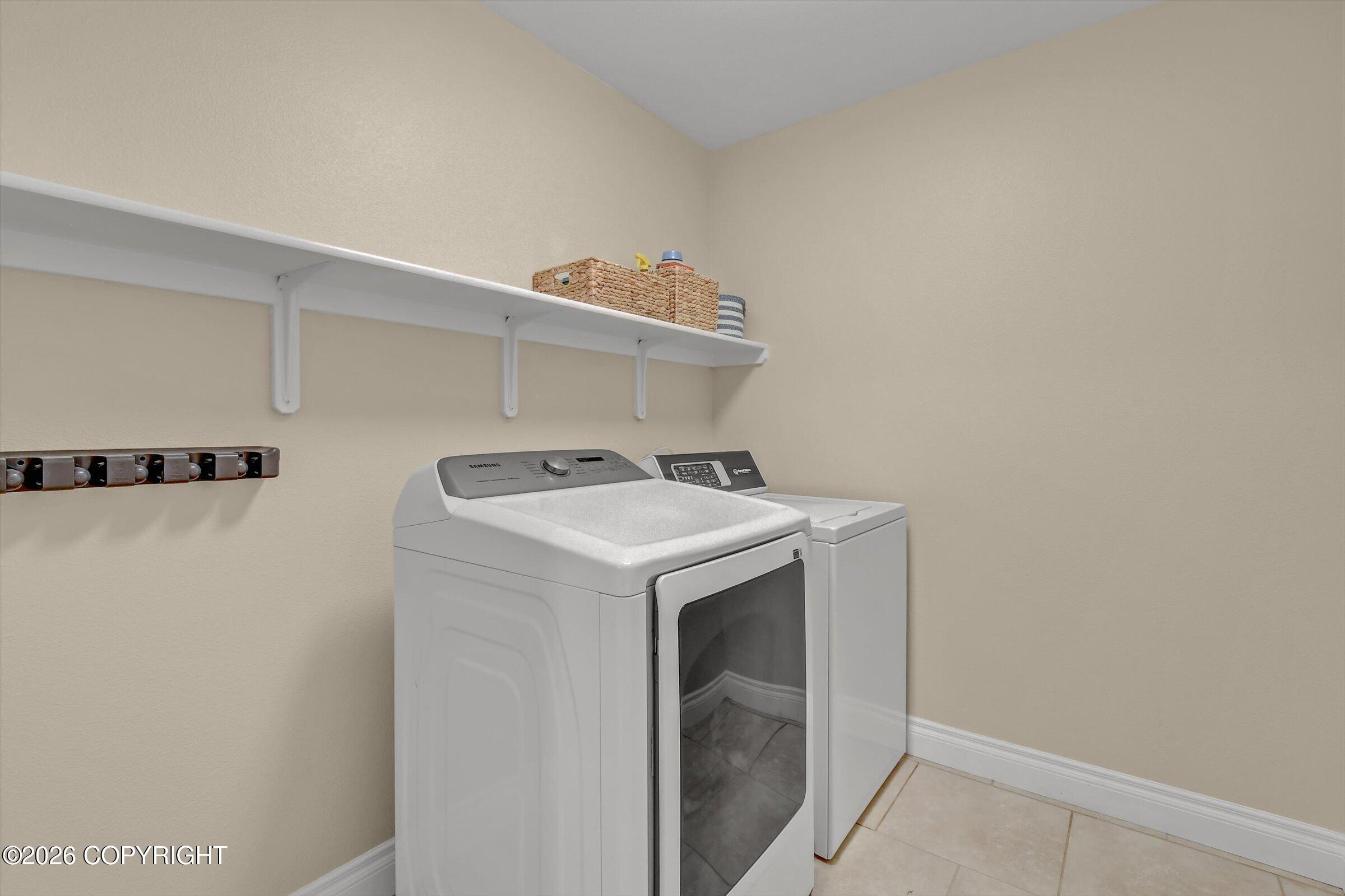 5155 N Kipling Drive Property Photo 17