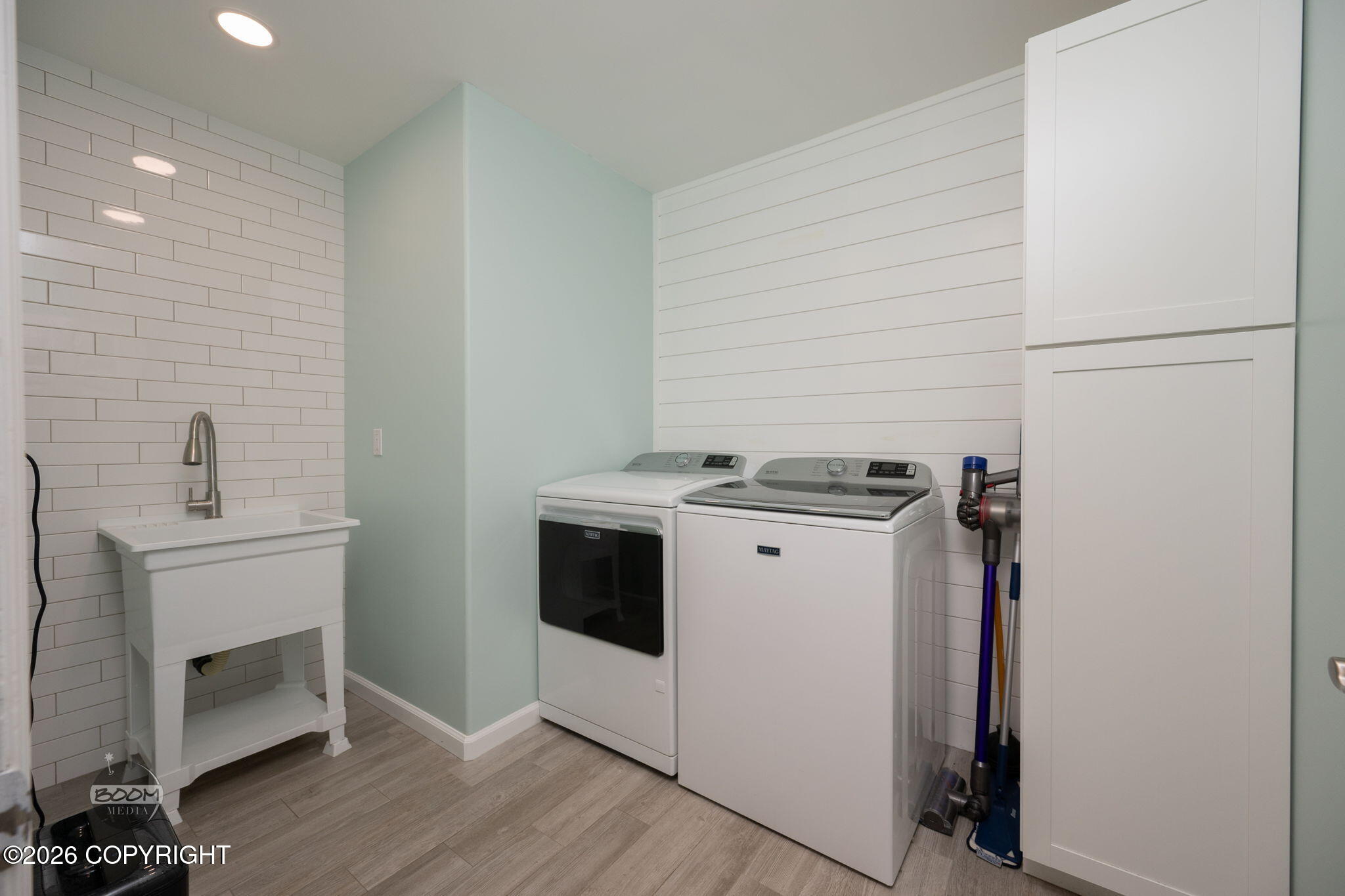 6141 S Roosevelt Drive Property Photo 19