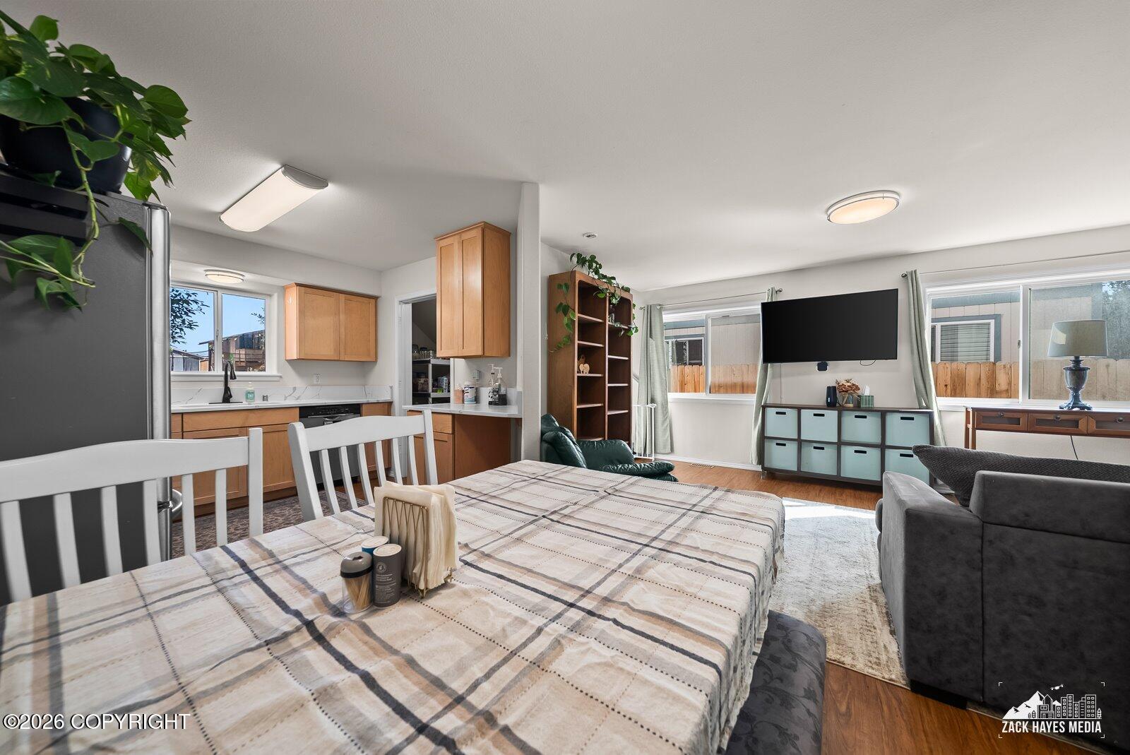 5811 E 6th Avenue #b Property Photo 11