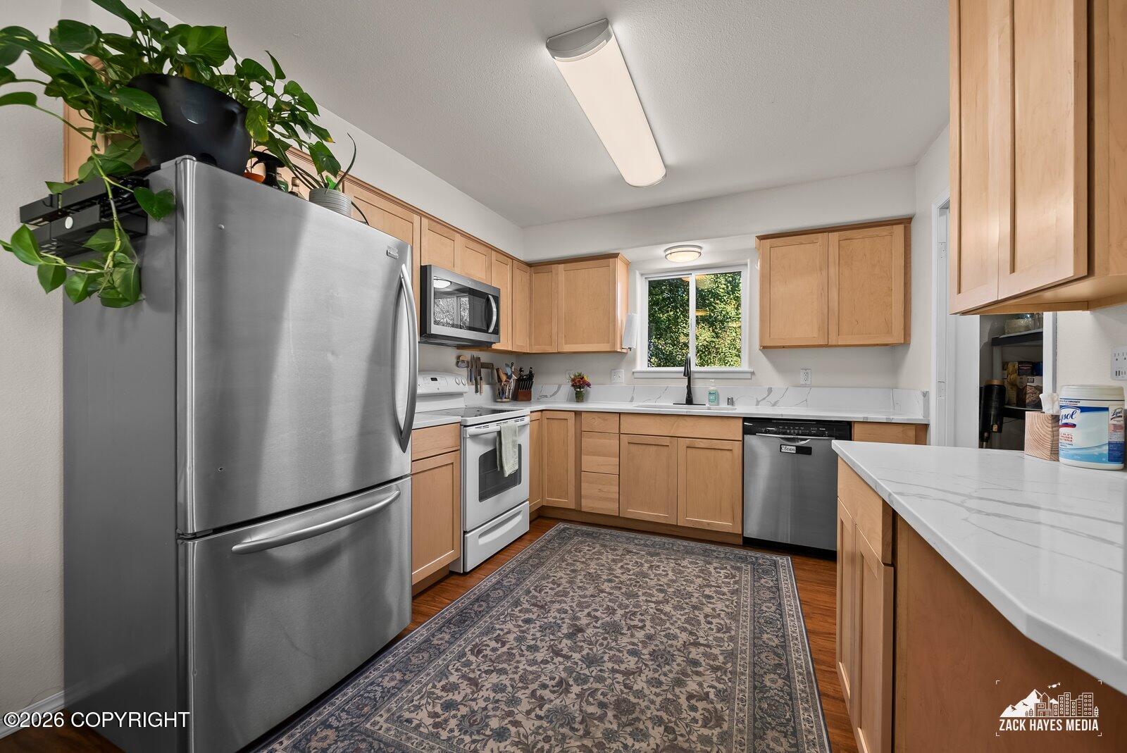 5811 E 6th Avenue #b Property Photo 13