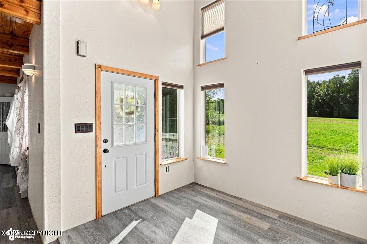 1850 S Lincoln Drive Property Photo 15