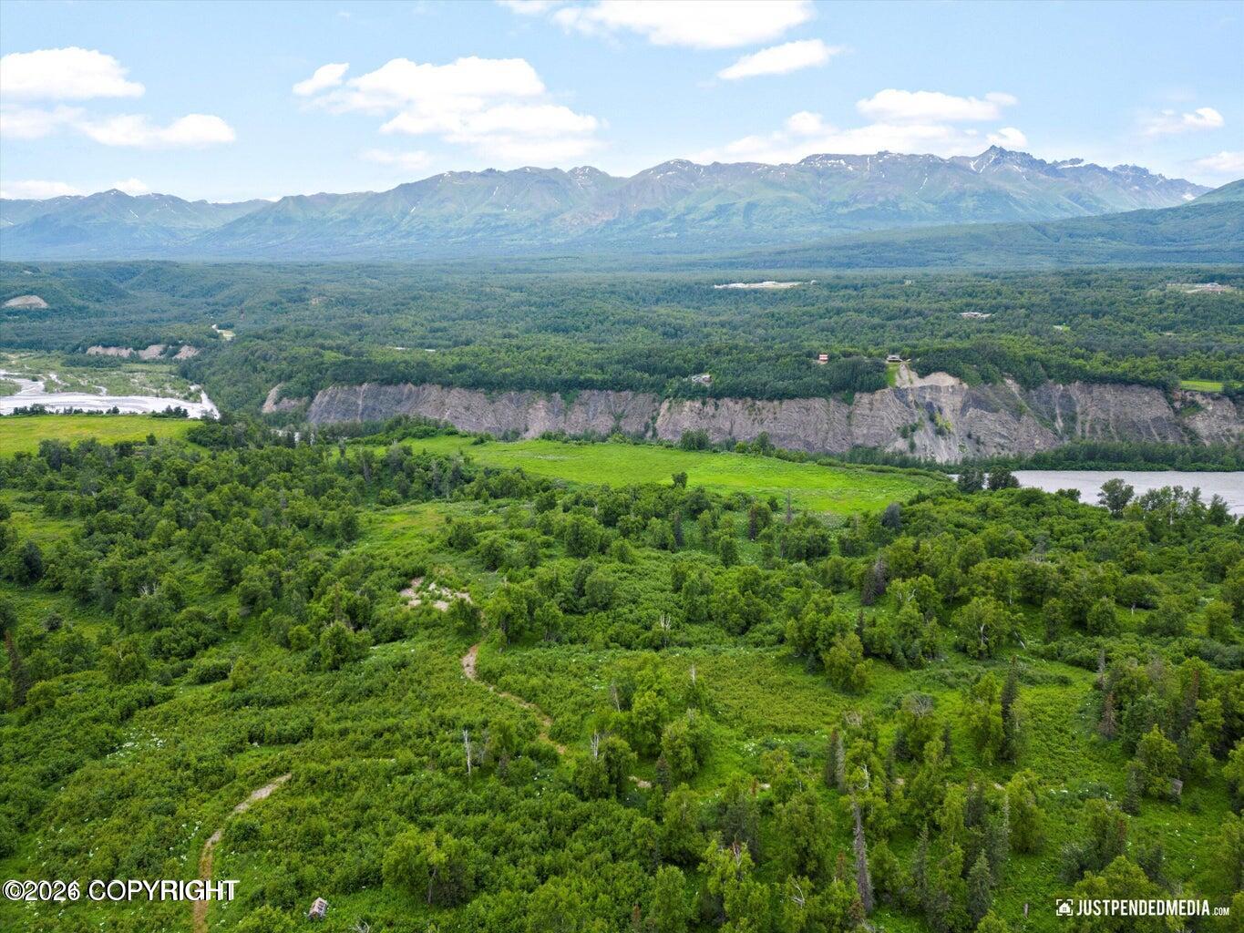 8000 N Quaking Aspen Road Property Photo 17