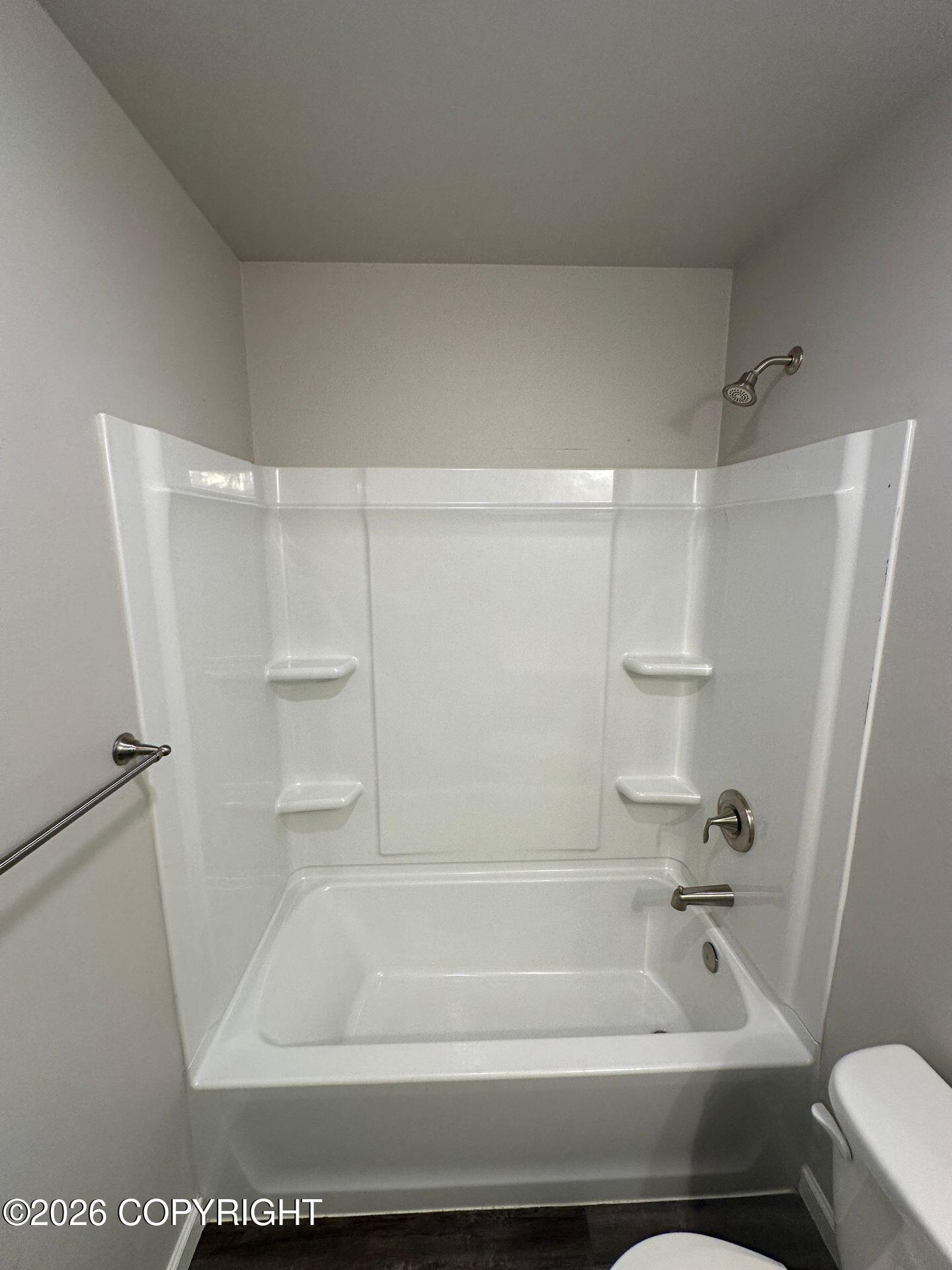 1551 N Tinitun Circle #b Property Photo 9