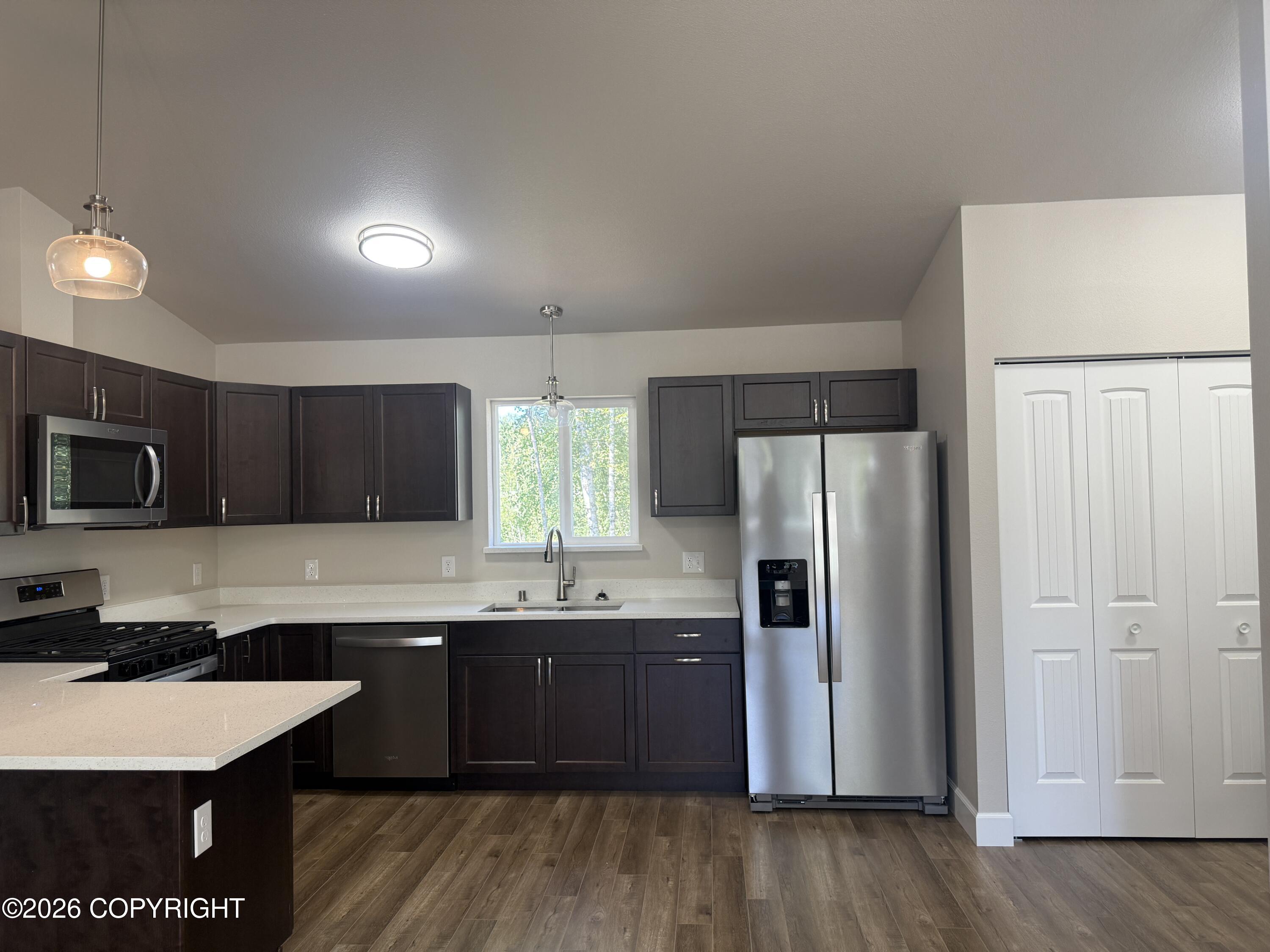 5930 W Shady Grove Lane #2 Property Photo 10