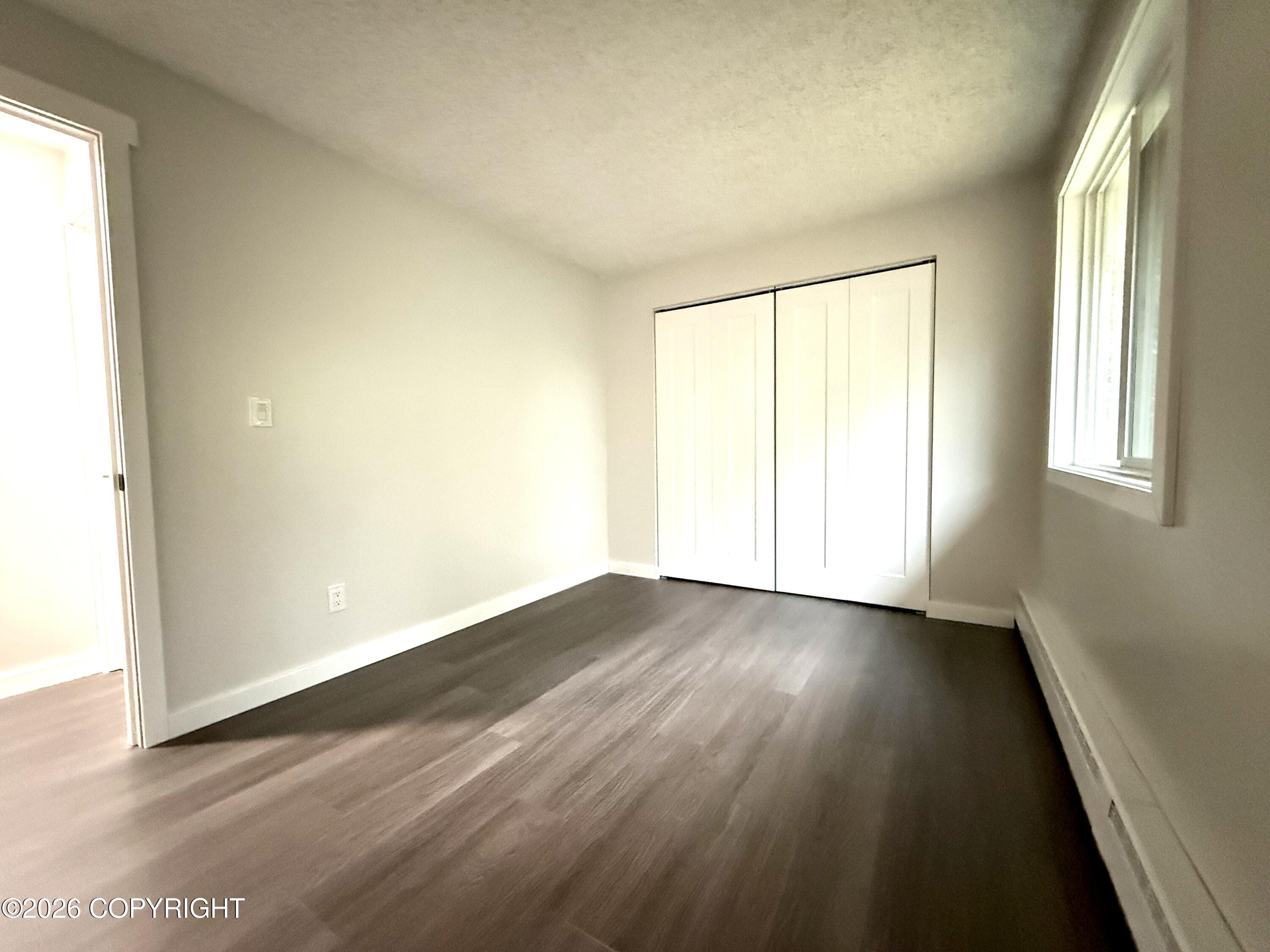 4625 Taft Street Property Photo 15