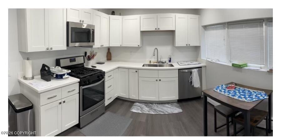 4625 Taft Street Property Photo 21