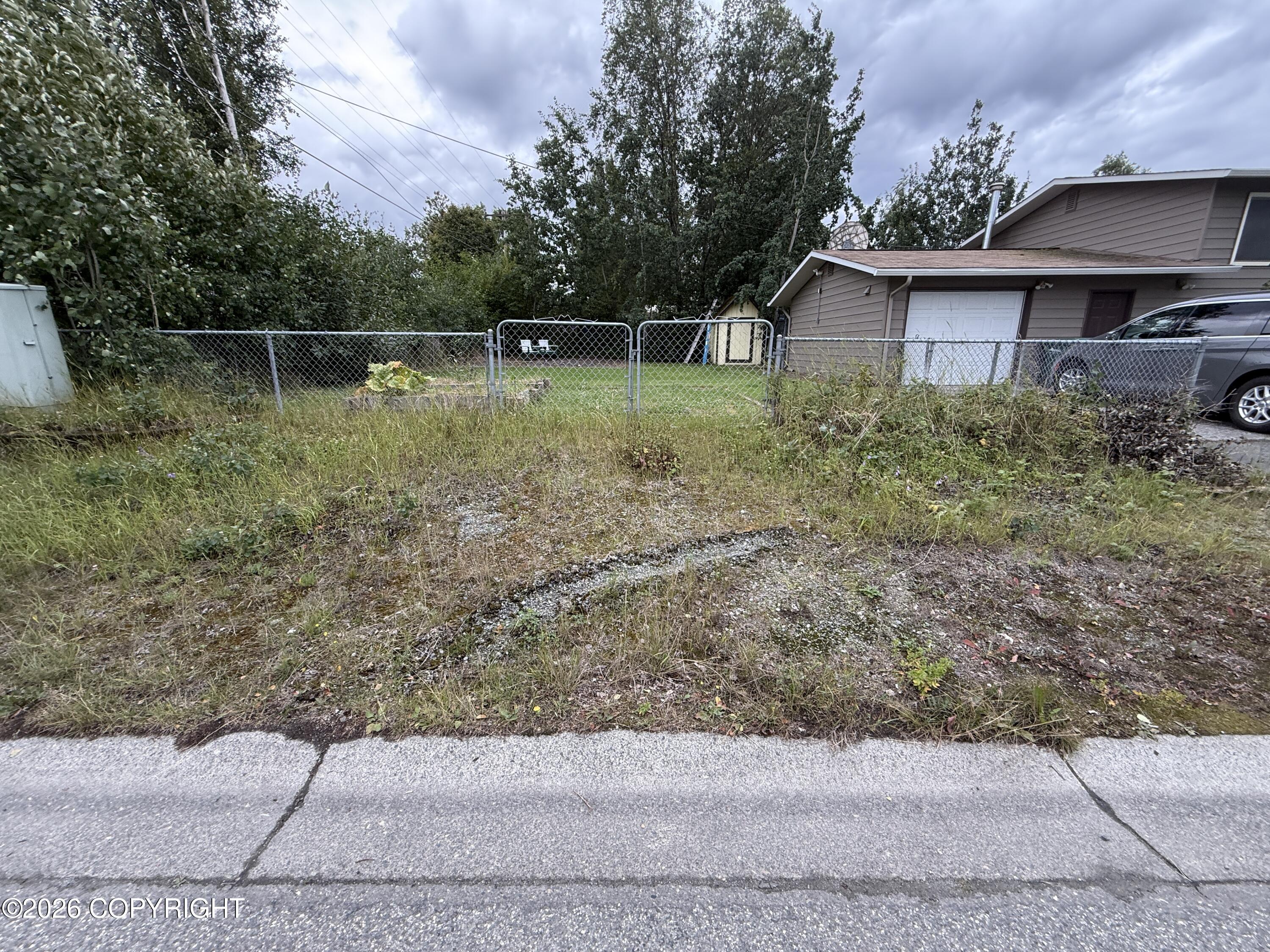 4625 Taft Street Property Photo 28