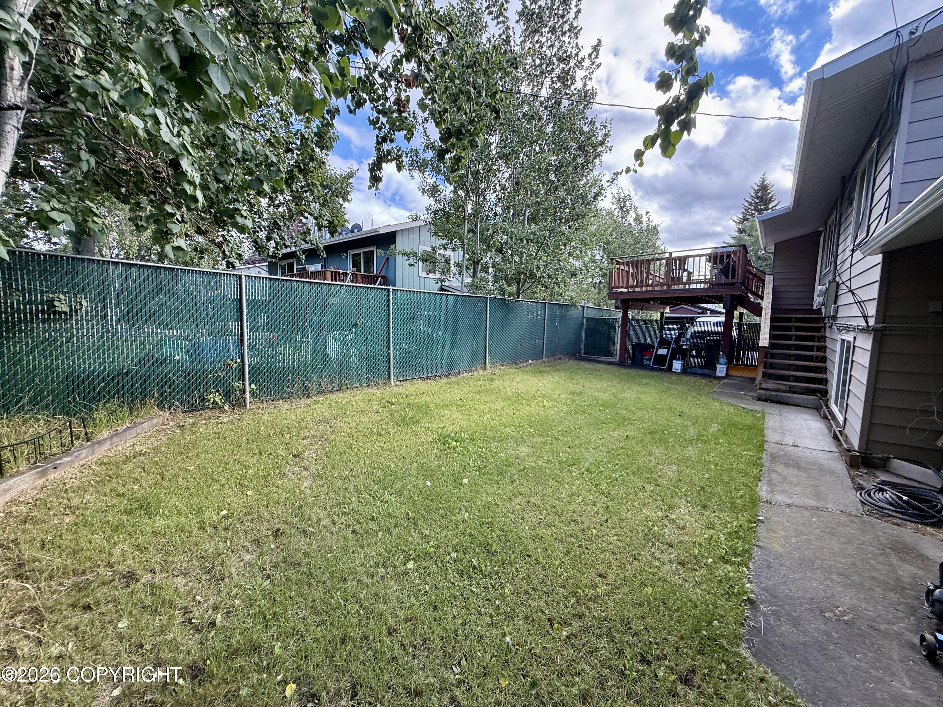 4625 Taft Street Property Photo 32