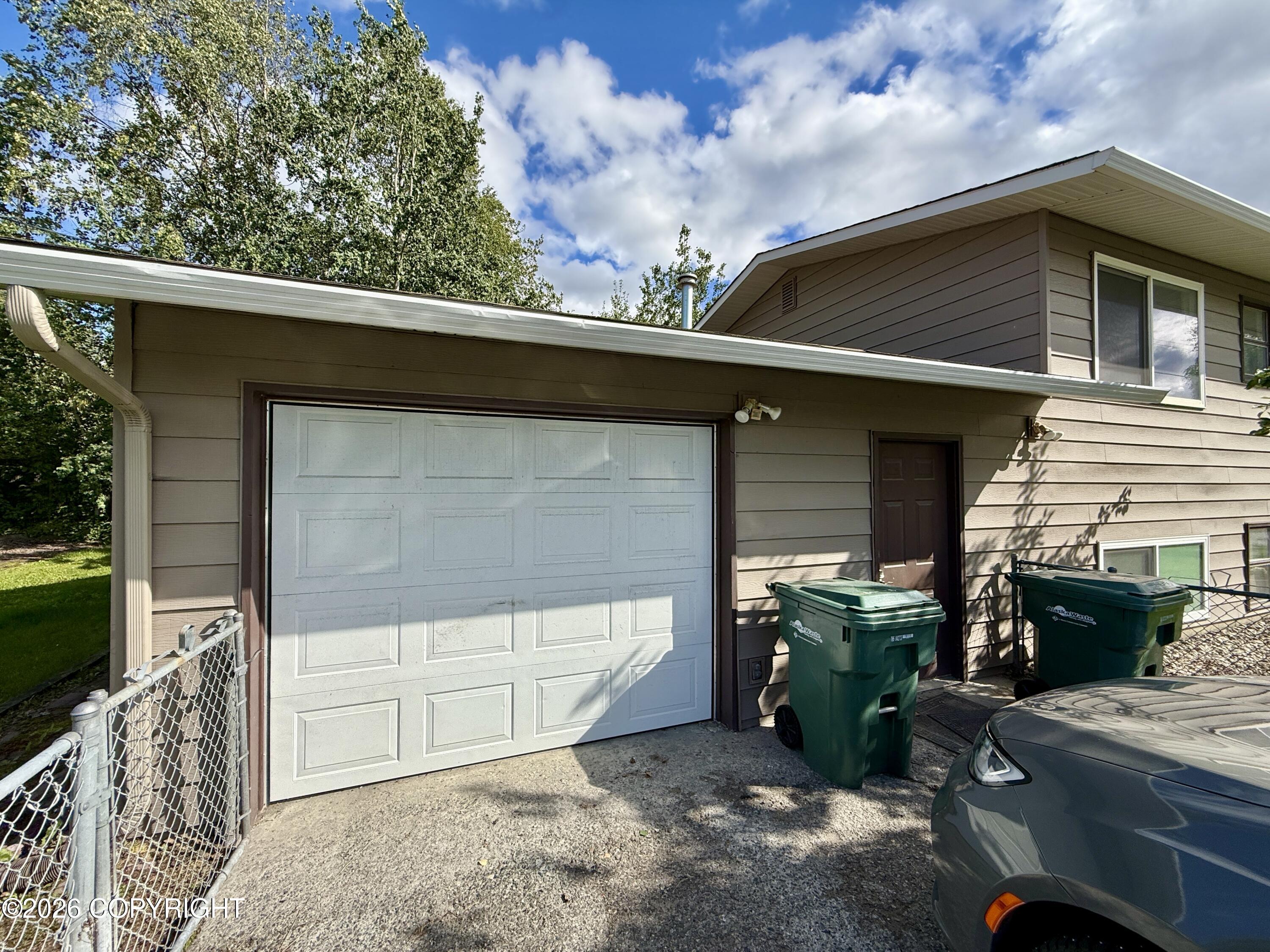 4625 Taft Street Property Photo 35